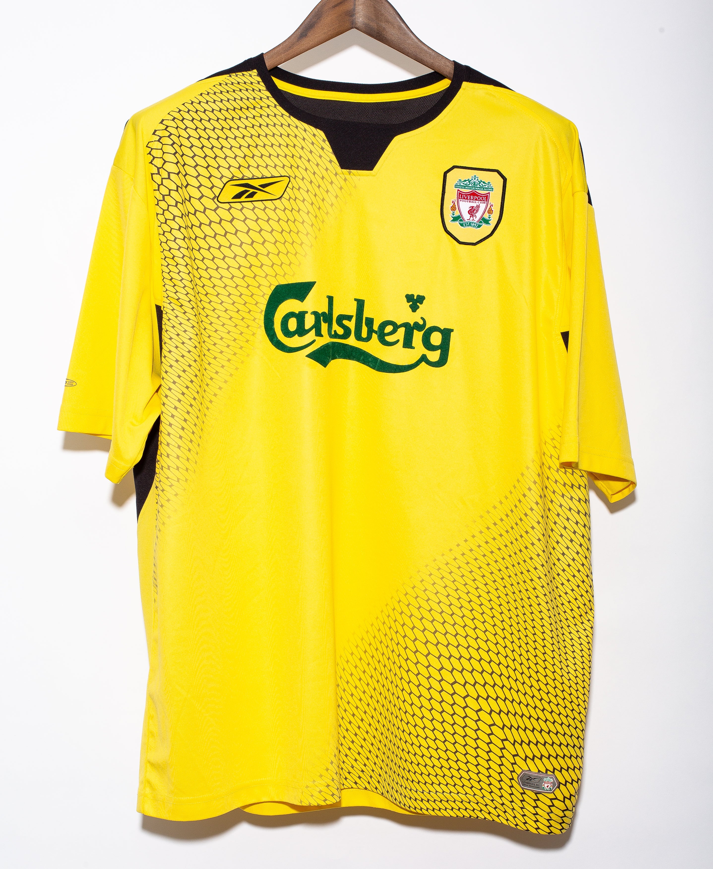 2004-2006 Liverpool FC Away Football Jersey (Size XL) - Authentic Vintage Soccer Shirt for Fans & Collectors - Perfect for Match Days, Cosplay & Sports Memorabilia Display