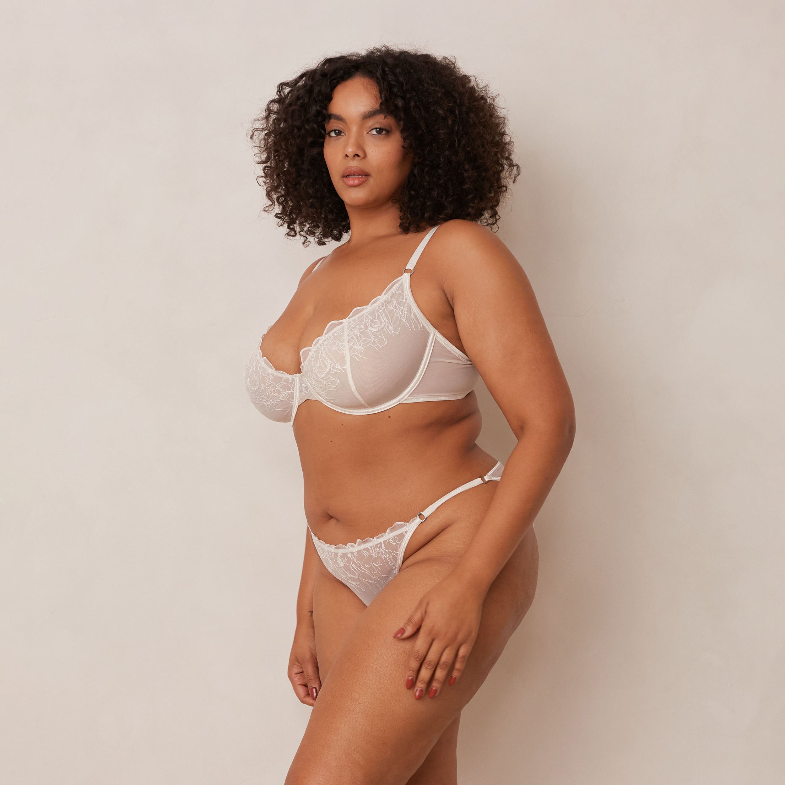 Pearl Balcony Bra - Elegant Lace Underwear for Women, Comfortable & Sexy Everyday Wear, Perfect for Date Nights & Special Occasions
