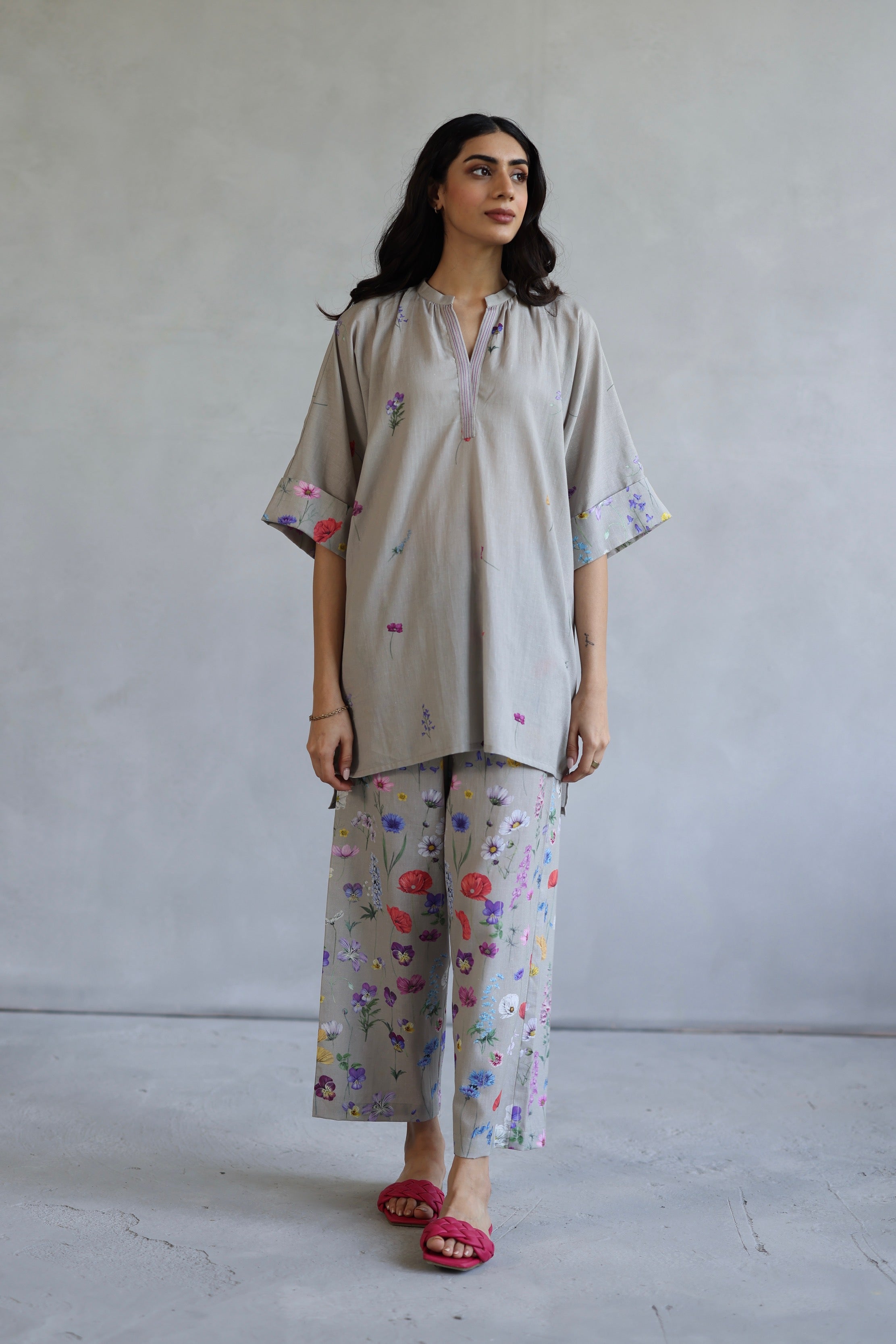 Stylish Poppy Kaftan Dress for Women - Floral Print Boho Maxi Dress with Pockets - Perfect for Beach Vacation, Summer Outfits & Casual Wear