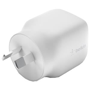 Belkin 30W USB-C GaN Fast Charger - Compact & Powerful Charging for iPhone, iPad, Samsung Phones & Tablets - Perfect for Travel, Home & Office Use