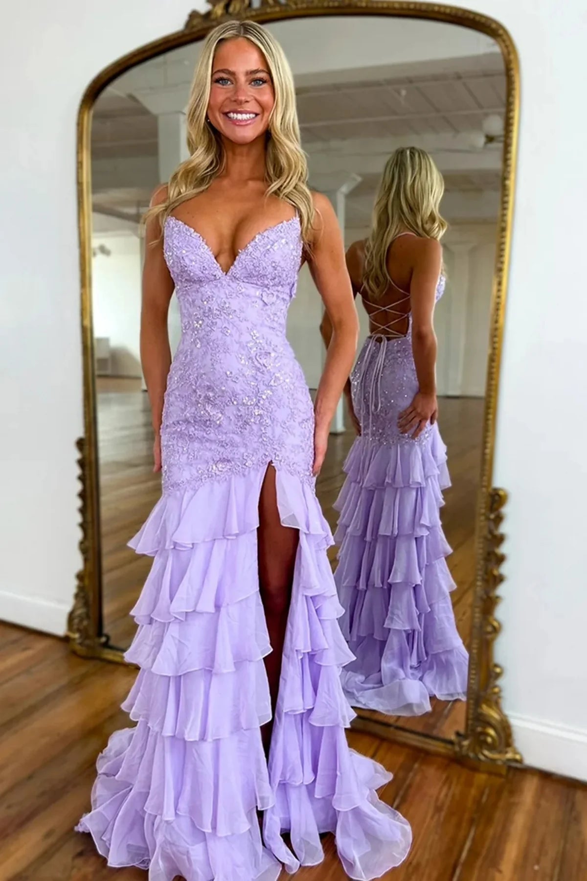 2025 Long Purple Mermaid Lace Formal Dress for Women - Lilac V-Neck Backless Evening Gown for Prom, Wedding & Special Occasions
