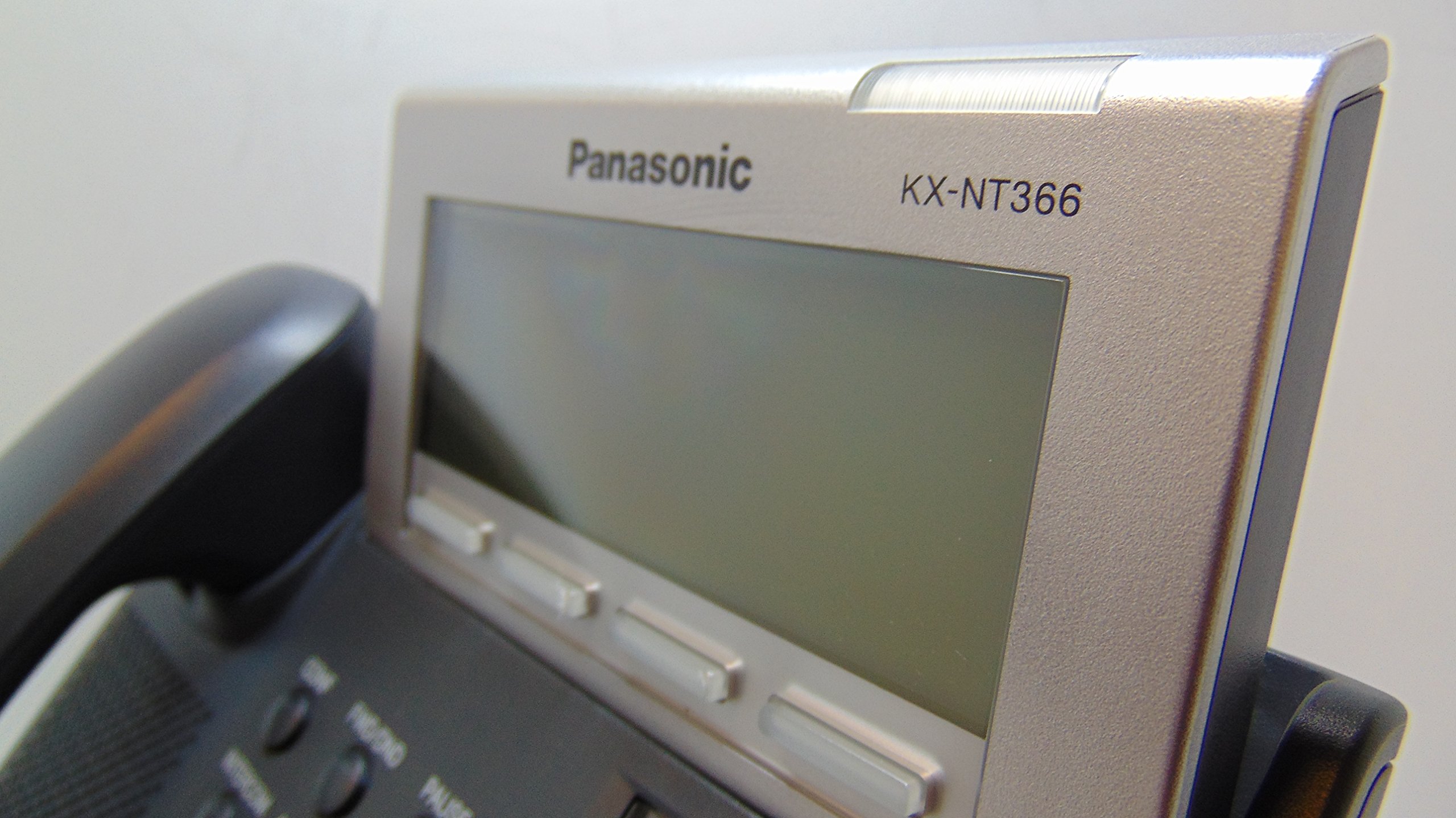 Panasonic KX-NT366 IP Business Phone with HD Voice, Call Forwarding & 3 Line LCD Display - Ideal for Office, Call Center & Remote Work (Black)
