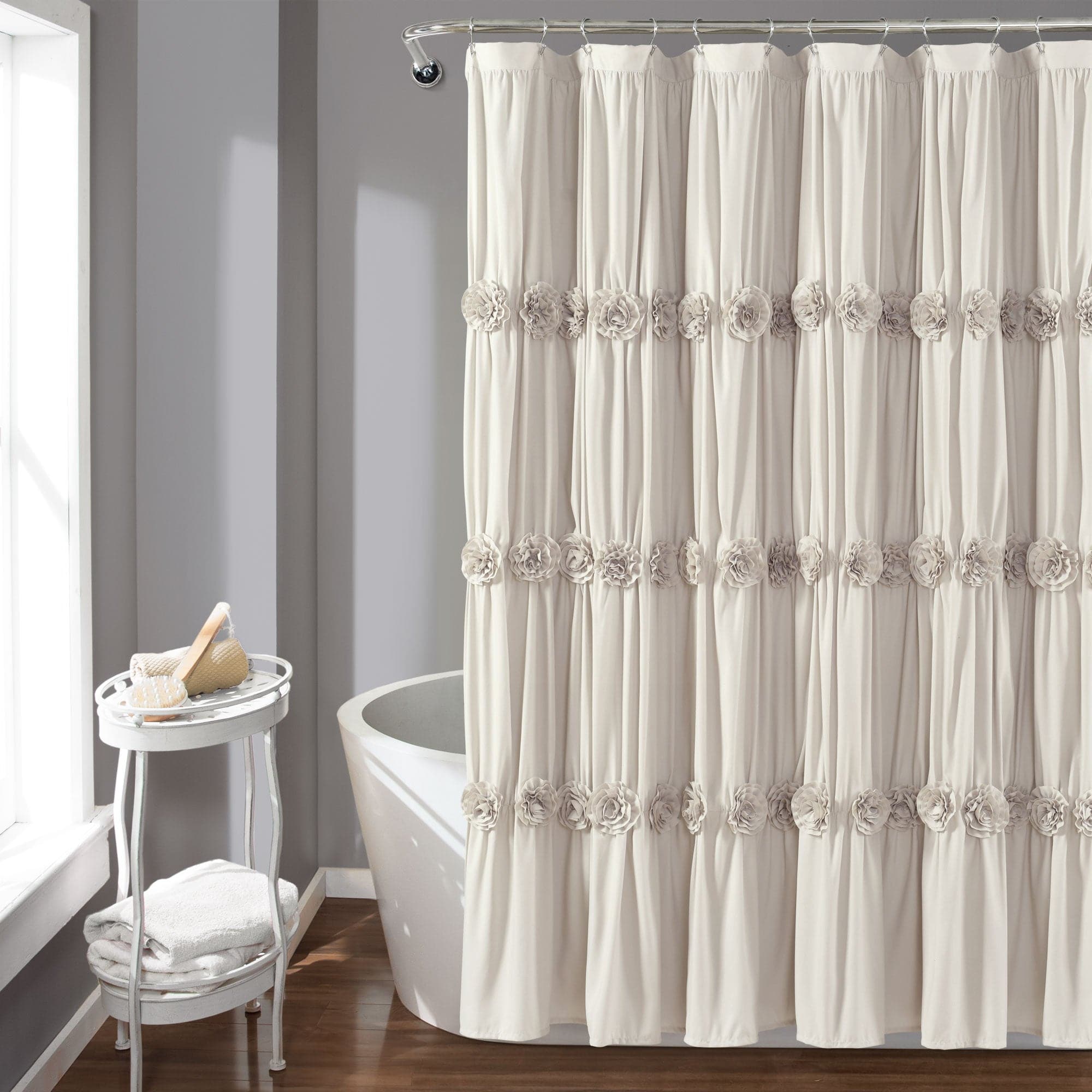 Stylish Darla Shower Curtain - Waterproof Bathroom Decor for Modern Homes - Perfect for Bathrooms, Dorms & Guest Rooms