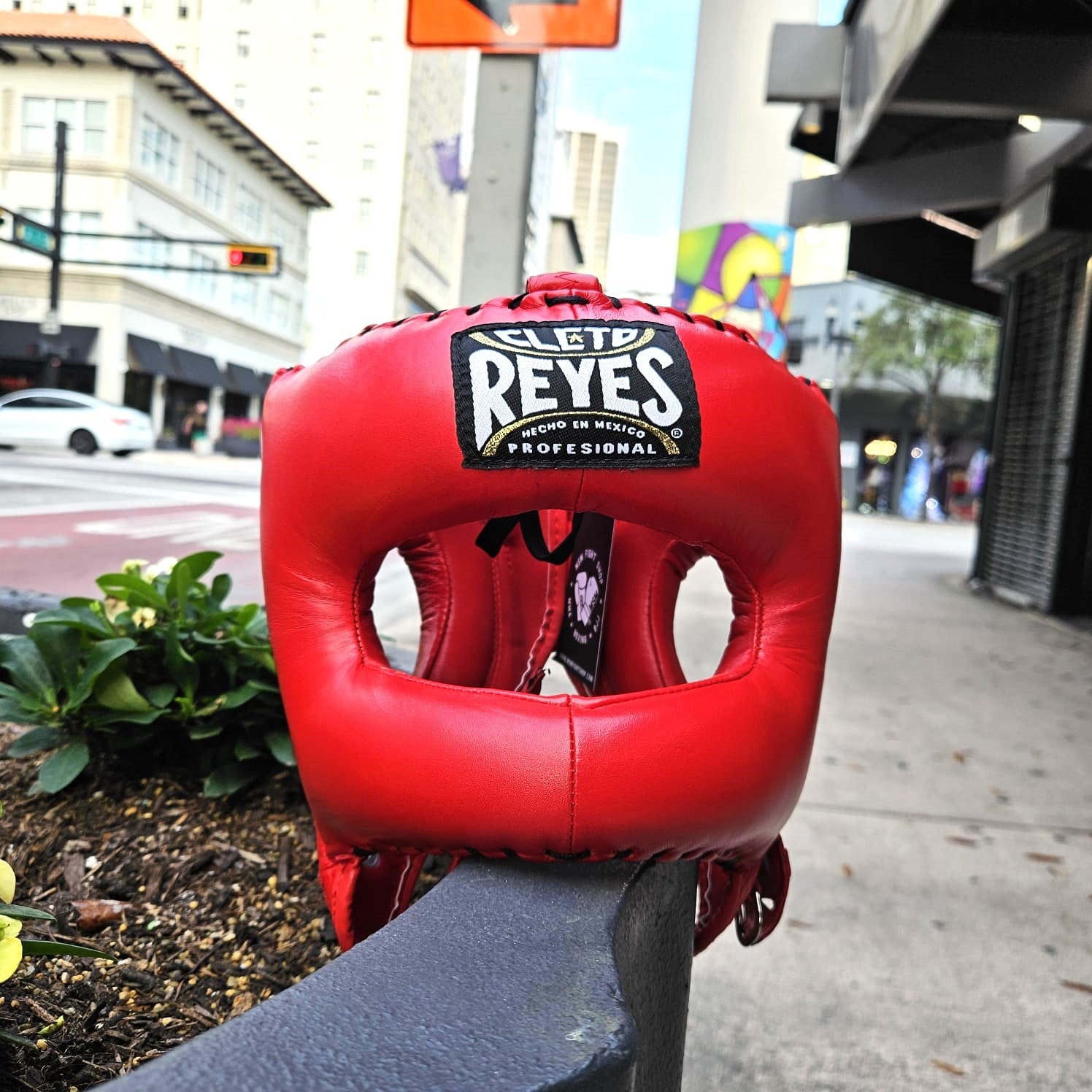 Cleto Reyes Traditional Nylon Boxing Headgear - Red - Premium Protective Gear for Boxing, Sparring & Training