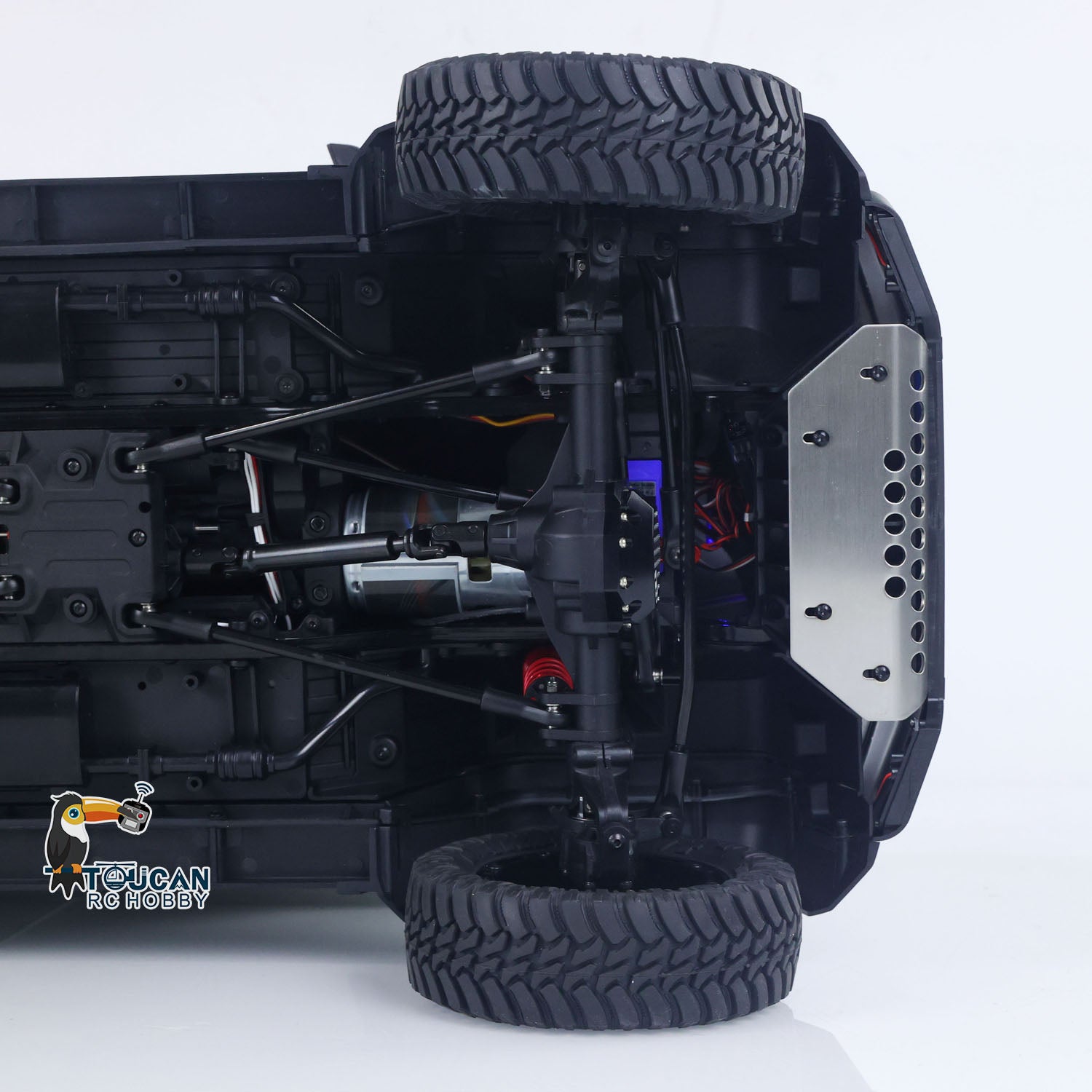1/8 Scale TRACTION HOBBY RC Rock Crawler - KM5 Portal Axle Differential Lock 4WD Off-Road Truck with 2-Speed Gearbox & 775 Brushed Motor (PNP) - Perfect for Trail Crawling, Rock Racing and Outdoor Adventure