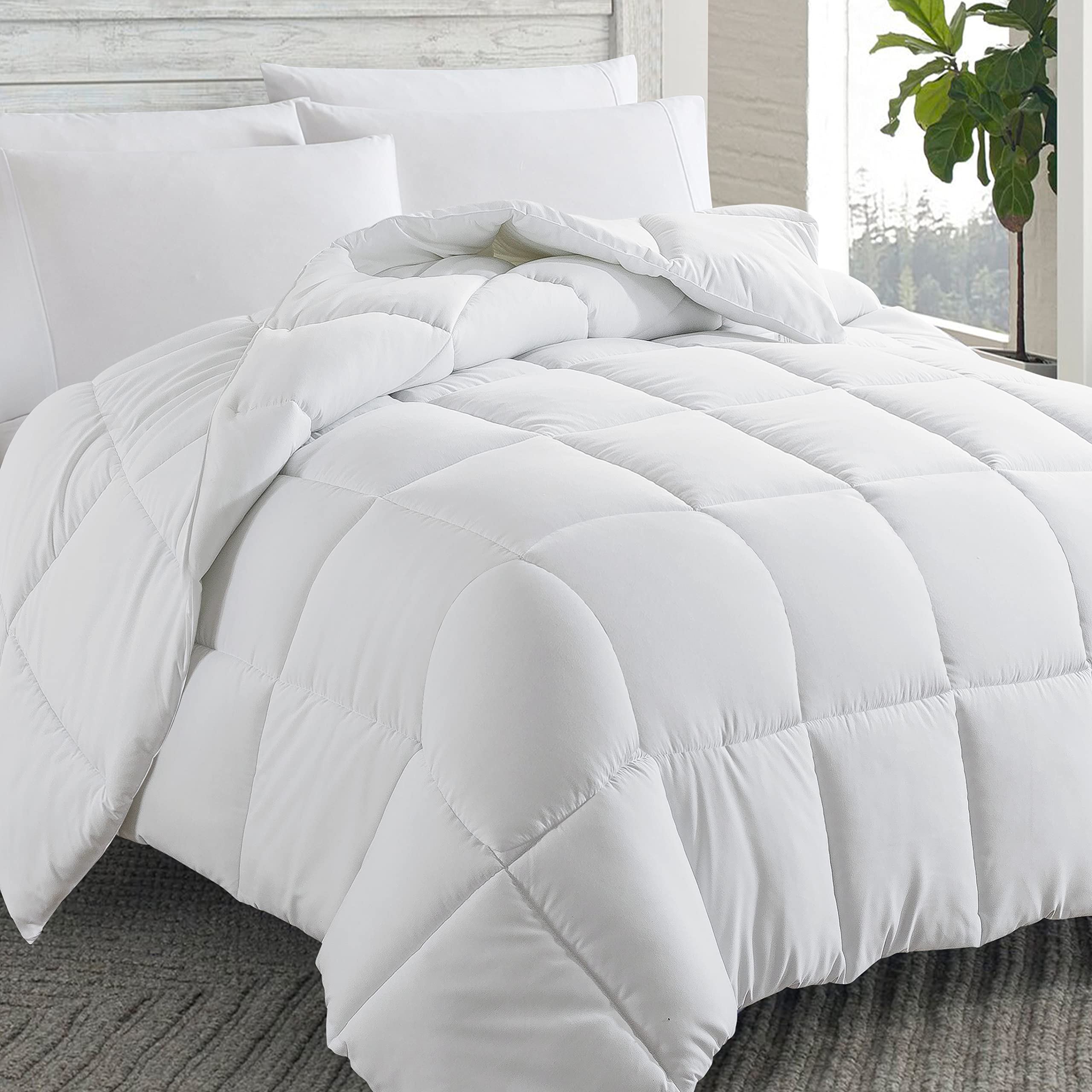 Cosybay Hypoallergenic Down Alternative Comforter - Queen Size (88x92 inches) All-Season Soft Quilted Duvet Insert with Corner Tabs - Lightweight & Fluffy for Winter & Summer - Perfect for Bedrooms, Guest Rooms & Airbnb Stays