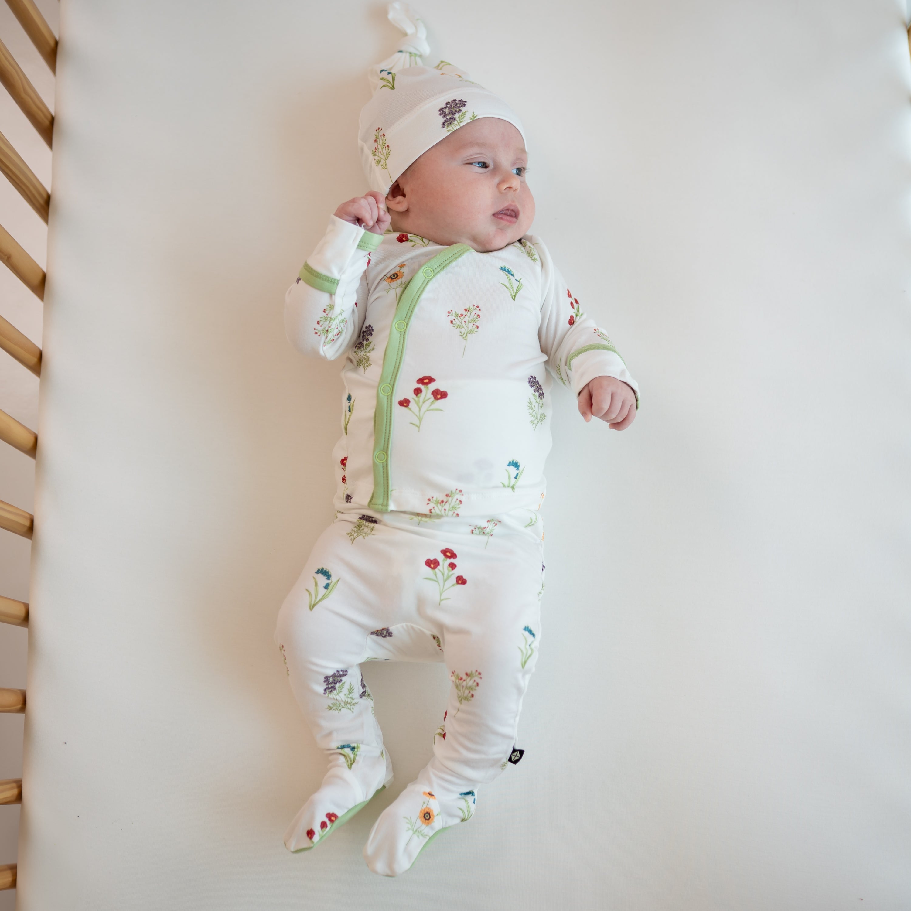 Wildflower Print Take Me Home Set with Matching Cap - Perfect for Travel, Picnics, and Outdoor Adventures
