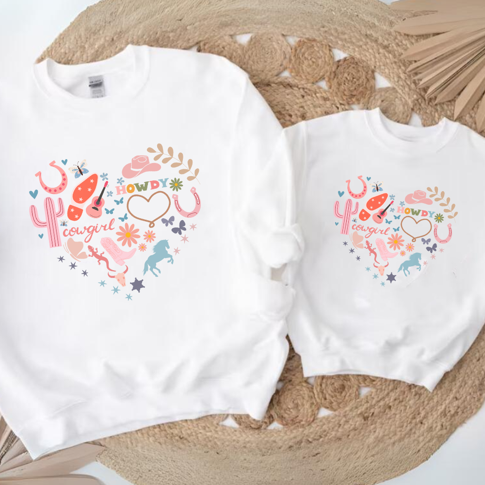 Cowgirl Heart Matching Sweatshirt for Women - Western Style Couple Hoodie - Perfect for Rodeo, Country Music Festivals & Date Nights
