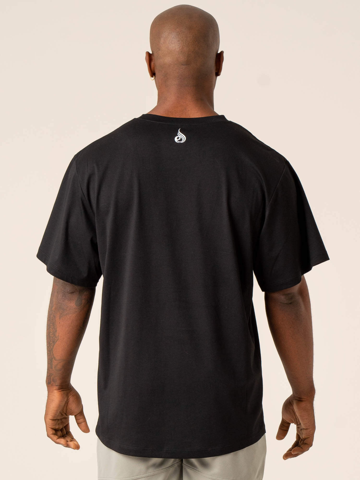 Premium Oversized T-Shirt for Men - Soft Cotton Relaxed Fit Black Tee - Perfect for Casual Wear, Street Style & Lounge Comfort