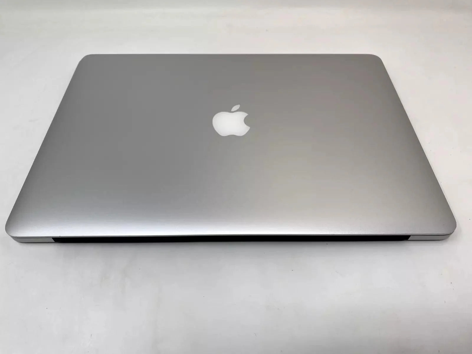 Refurbished 2015 Apple MacBook Pro 15