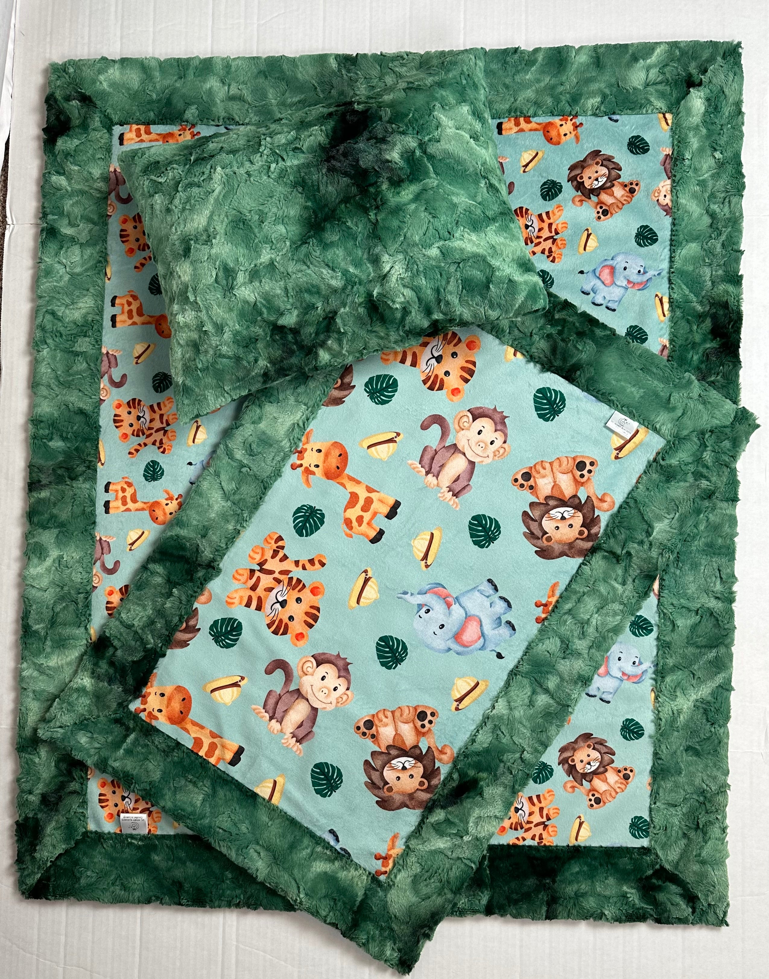 Premium Safari Baby Animals Evergreen Luxe Baby Blanket Set - 34x44