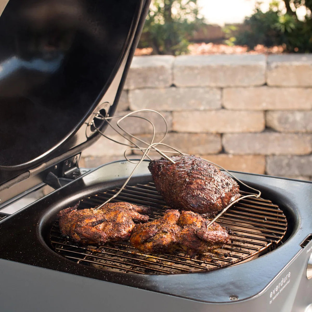 Everdure By Heston Blumenthal 4K 21 Inch Charcoal Grill & Smoker HBCE4KGUS - Premium Outdoor BBQ & Smoking for Backyard, Camping, and Tailgating
