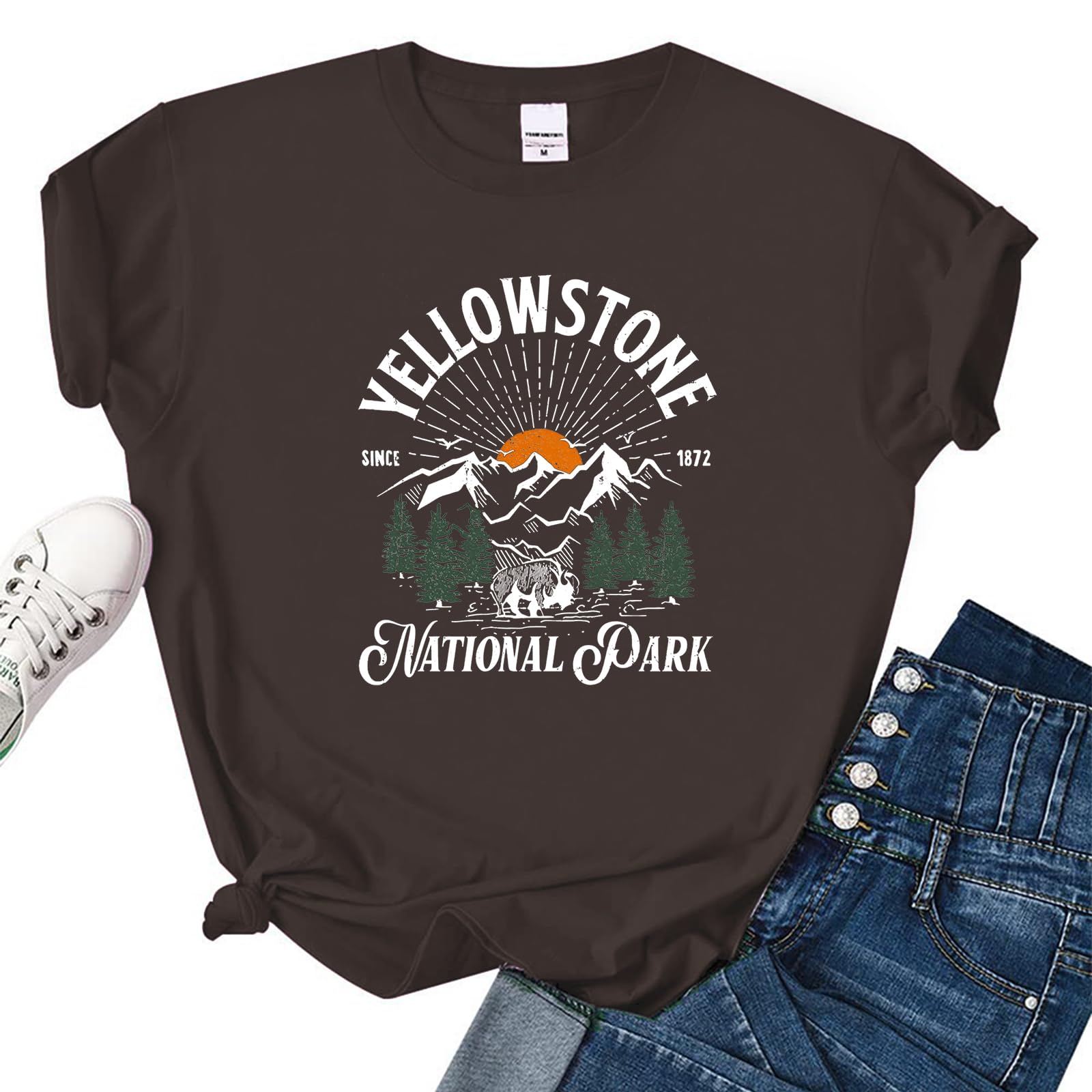 Yellowstone National Park Retro O-Neck T-Shirt for Men & Women - Vintage National Park Tee for Hiking, Camping & Outdoor Adventures