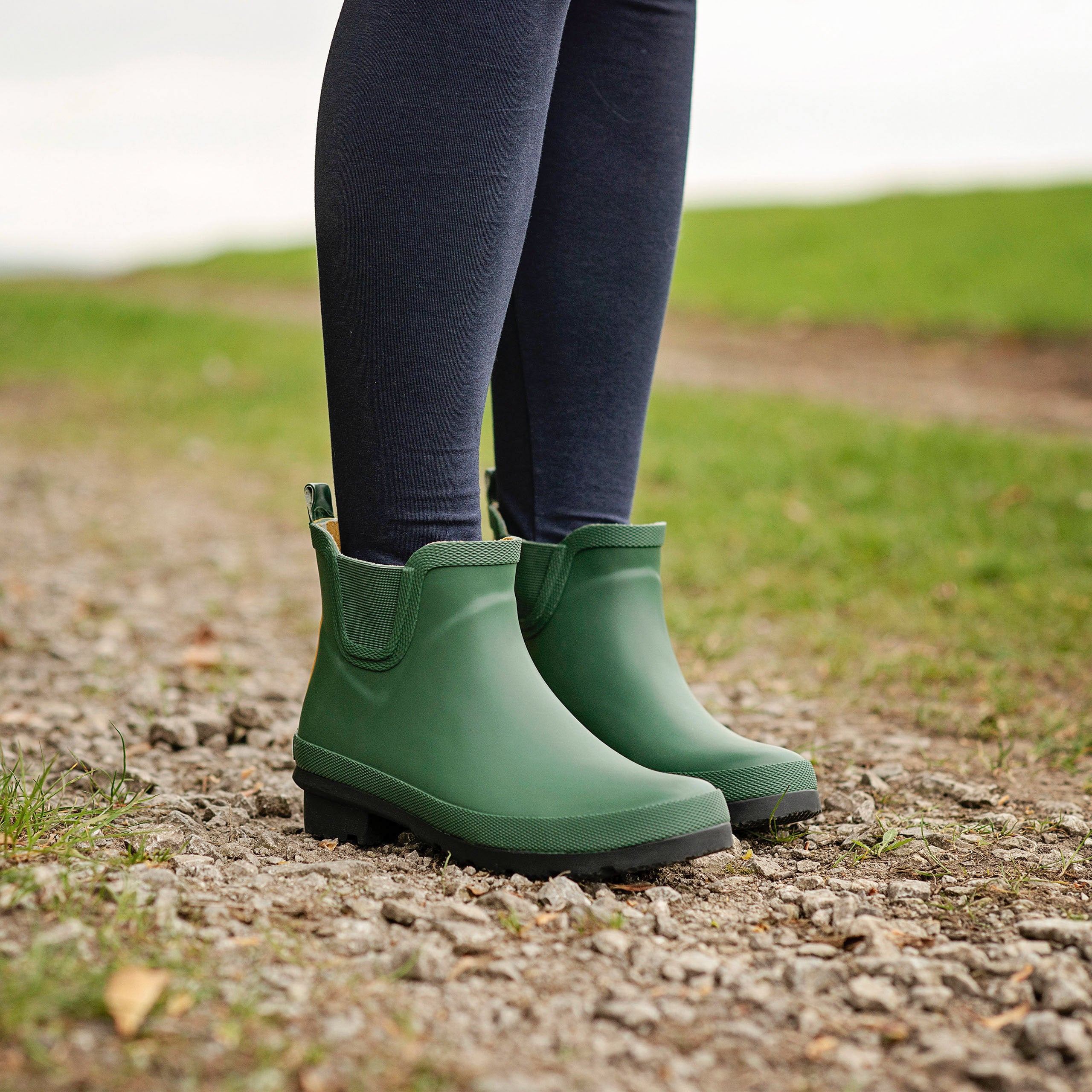 Women's Kelton Short Wellington Boots - Waterproof Rain Boots for Women, Comfortable & Stylish Outdoor Boots - Perfect for Gardening, Hiking, and Rainy Days