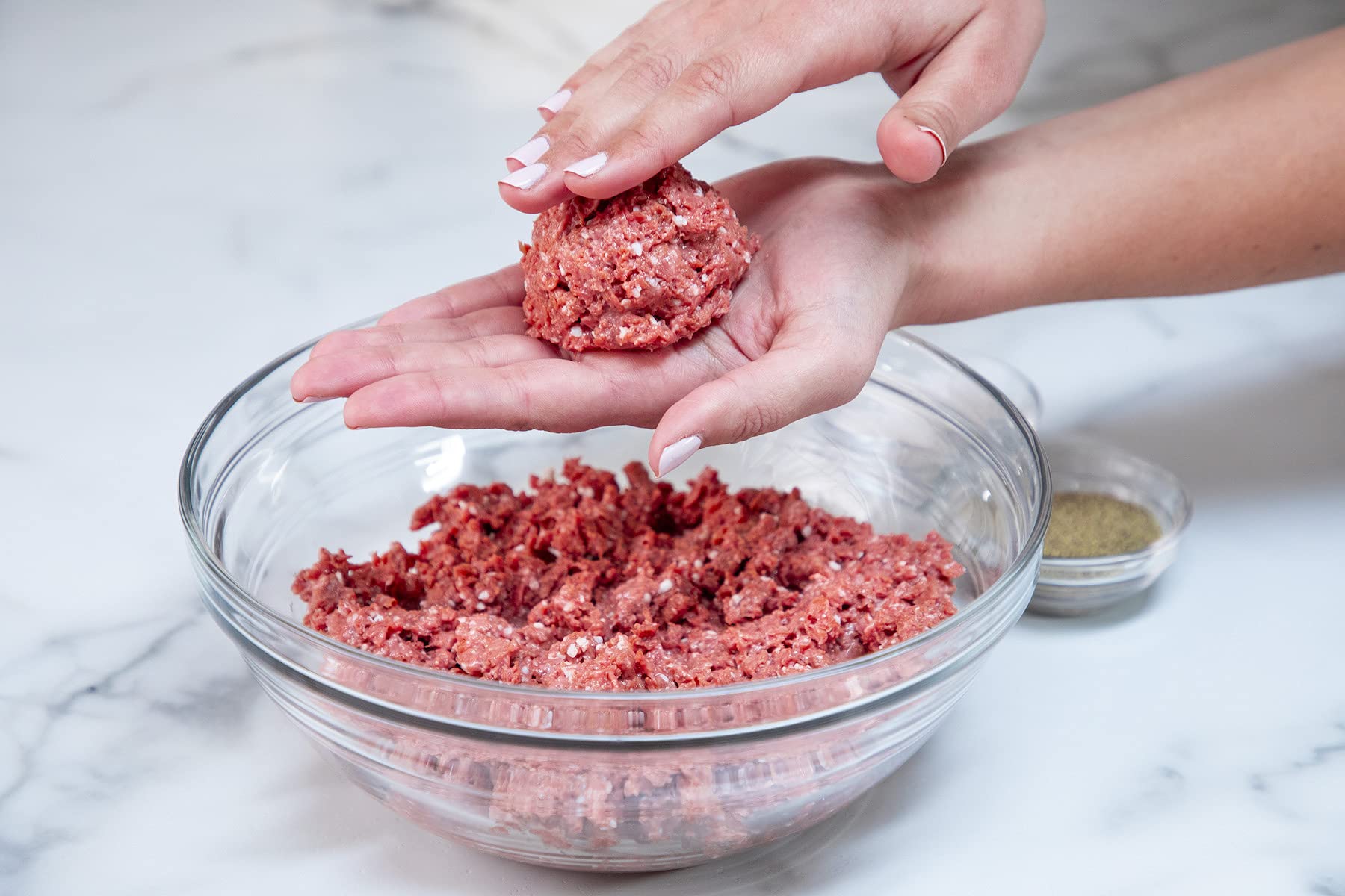Beyond Meat Beyond Beef Plant-Based Ground 16 oz (1 lb) - Vegan Meat Alternative for Burgers, Tacos & Pasta - High Protein, Gluten Free, Non-GMO