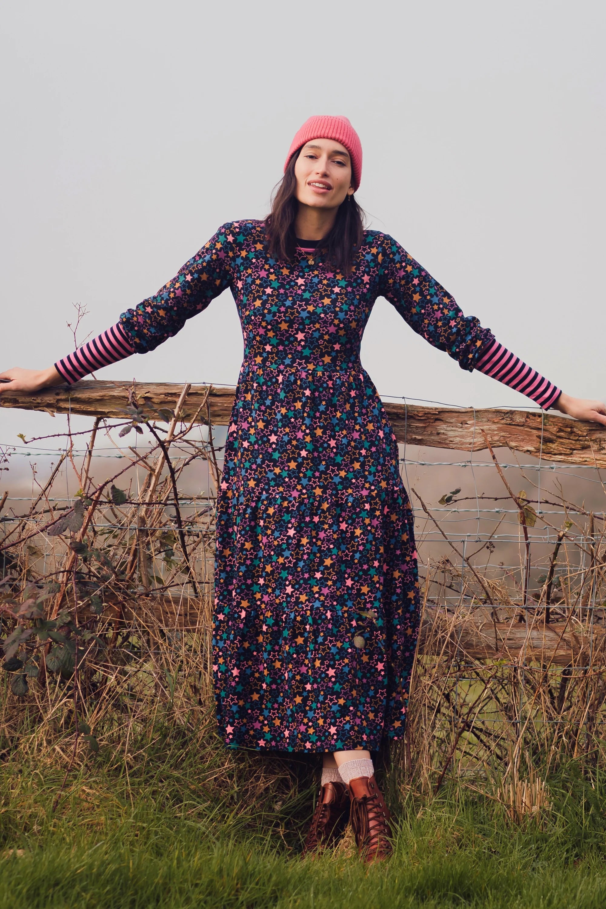 Bakari Jersey Tiered Midi Dress - Black Star Cluster Print Flowy Summer Dress for Women | Perfect for Beach Vacations, Date Nights & Casual Outings