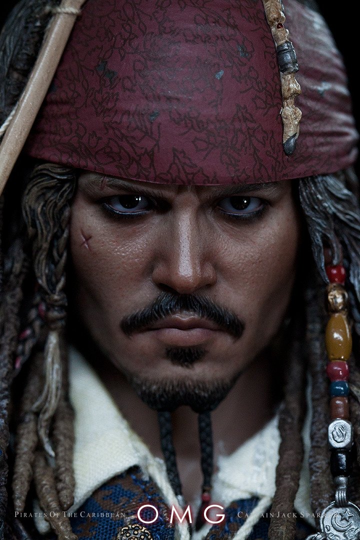 Hot Toys Pirates of the Caribbean Captain Jack Sparrow DX06 12-Inch Collectible Action Figure with Telescope Accessory - Perfect for Movie Fans and Collectors Display