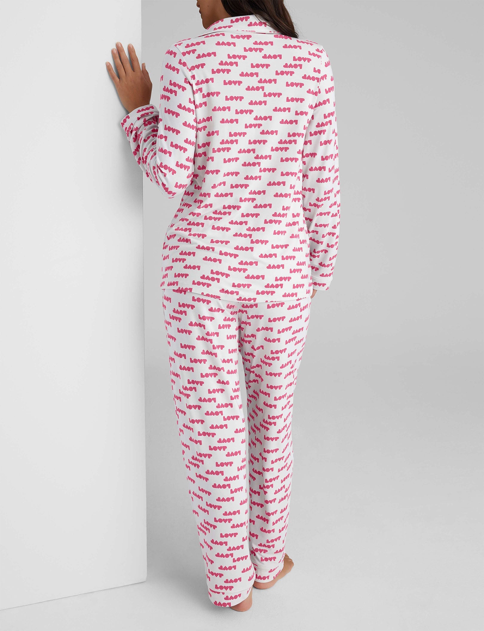 Cozy Women's Long Sleeve Pajama Set - Soft Sleepwear Loungewear for Relaxing at Home & Bedtime Comfort