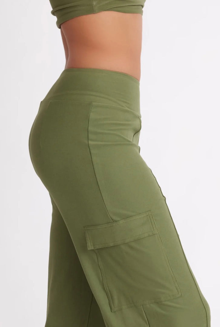 **Stylish Eucalyptus Cargo Pants for Men & Women - Comfortable Outdoor Hiking & Travel Pants - Trendy Streetwear & Casual Wear**