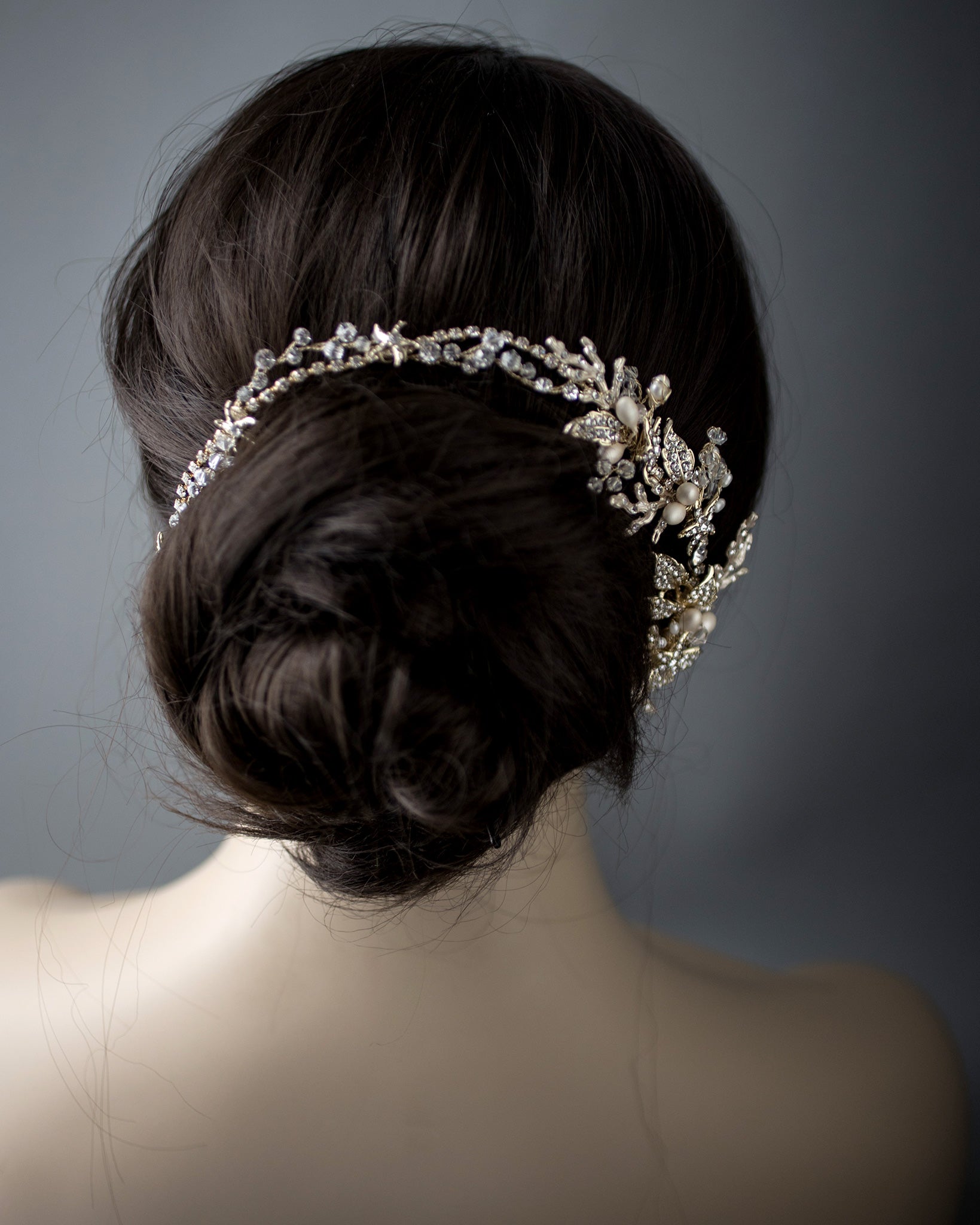 Elegant Light Gold Beach Wedding Headpiece - Boho Bridal Hair Accessory for Outdoor Ceremonies & Seaside Photos