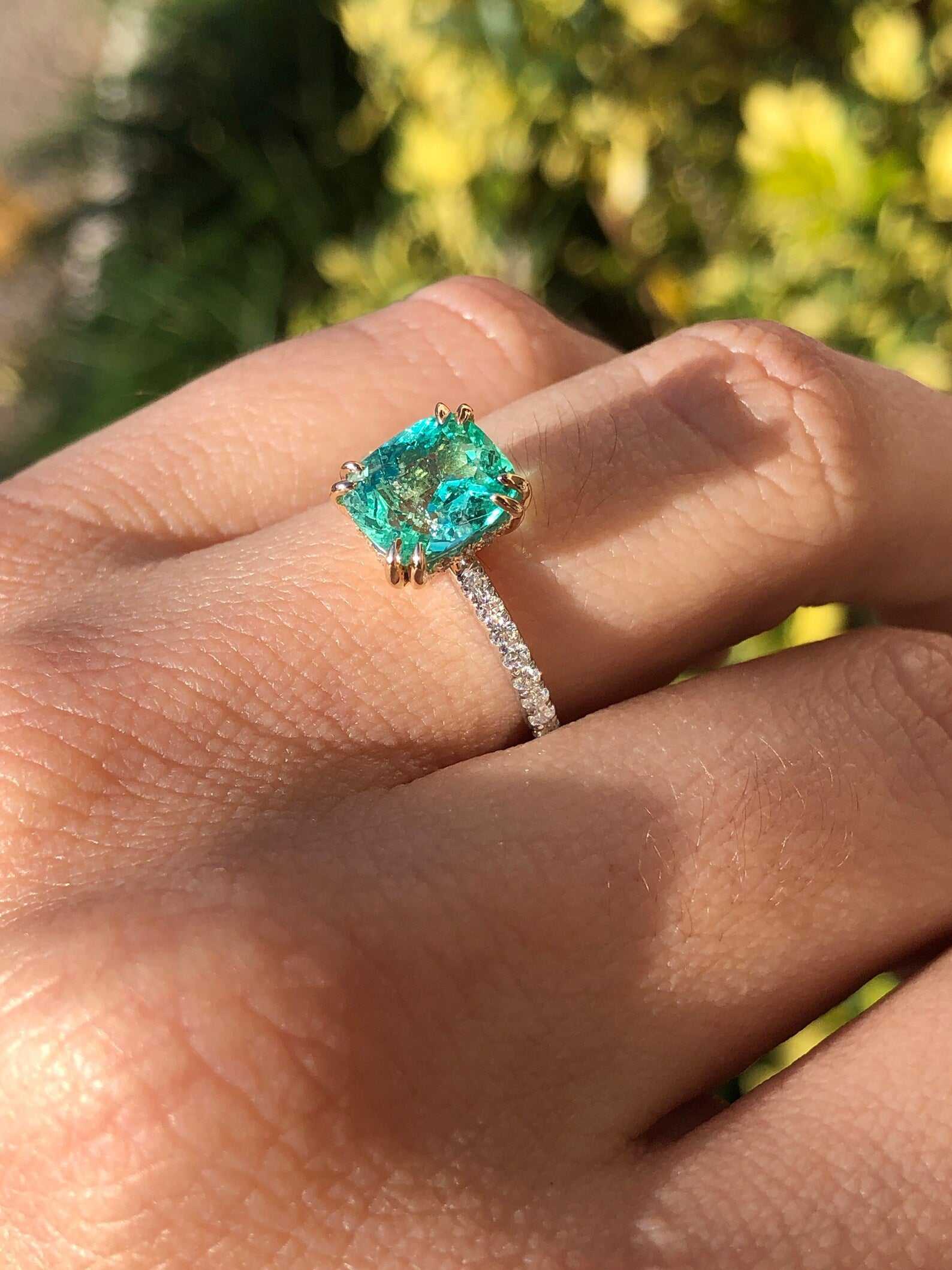 2.30tcw Cushion Cut Natural Emerald & Diamond Accent 14K Gold Engagement Ring for Women – Perfect for Proposals, Anniversaries & Bridal Jewelry