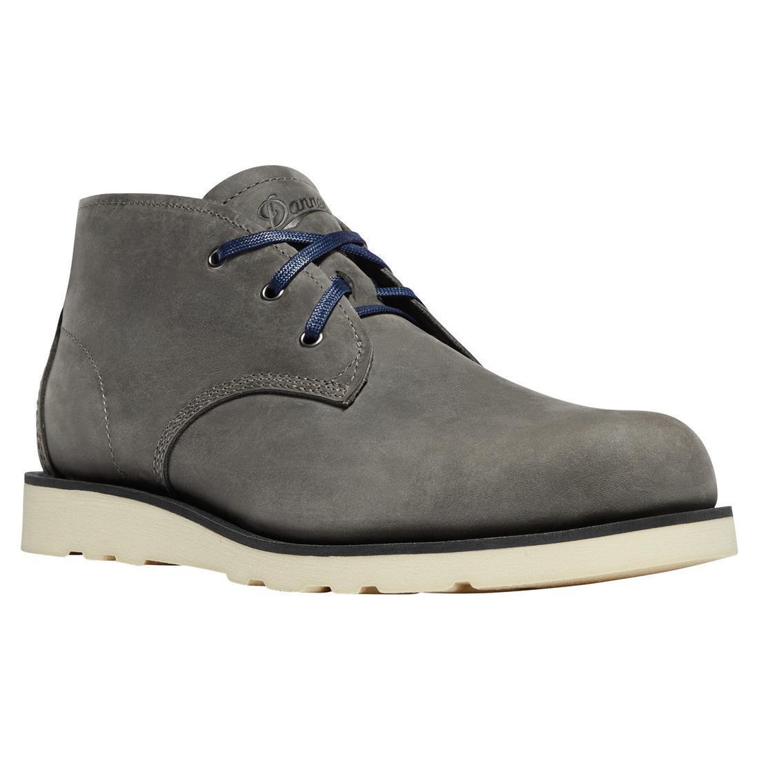 Pine Grove Chukka Shoe Charcoal