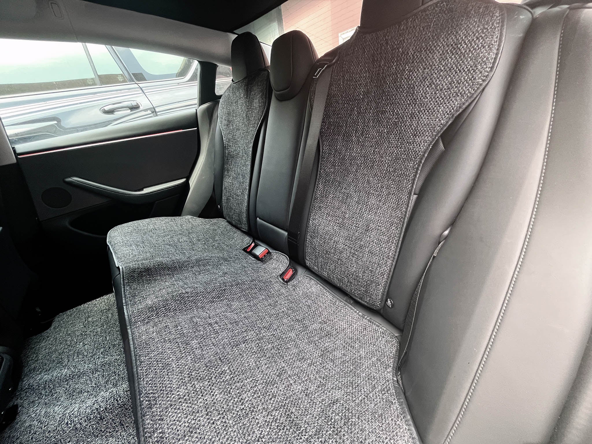 Breathable Seat Cushions for 2024+ Tesla Model 3 Highland - Premium Comfort & Airflow for Long Drives & Hot Weather