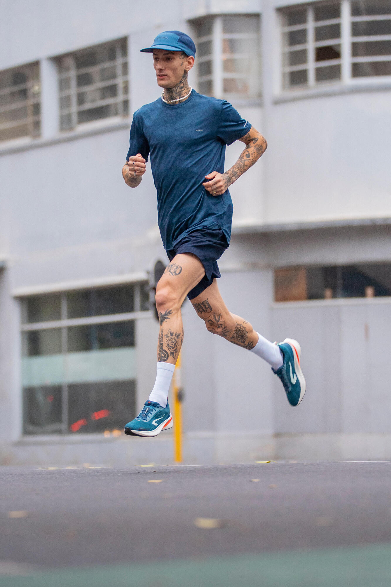 Kiprun Men's Run 500 Breathable Quick-Dry Running Shorts - Lightweight Athletic Shorts for Jogging, Gym Workouts & Outdoor Sports