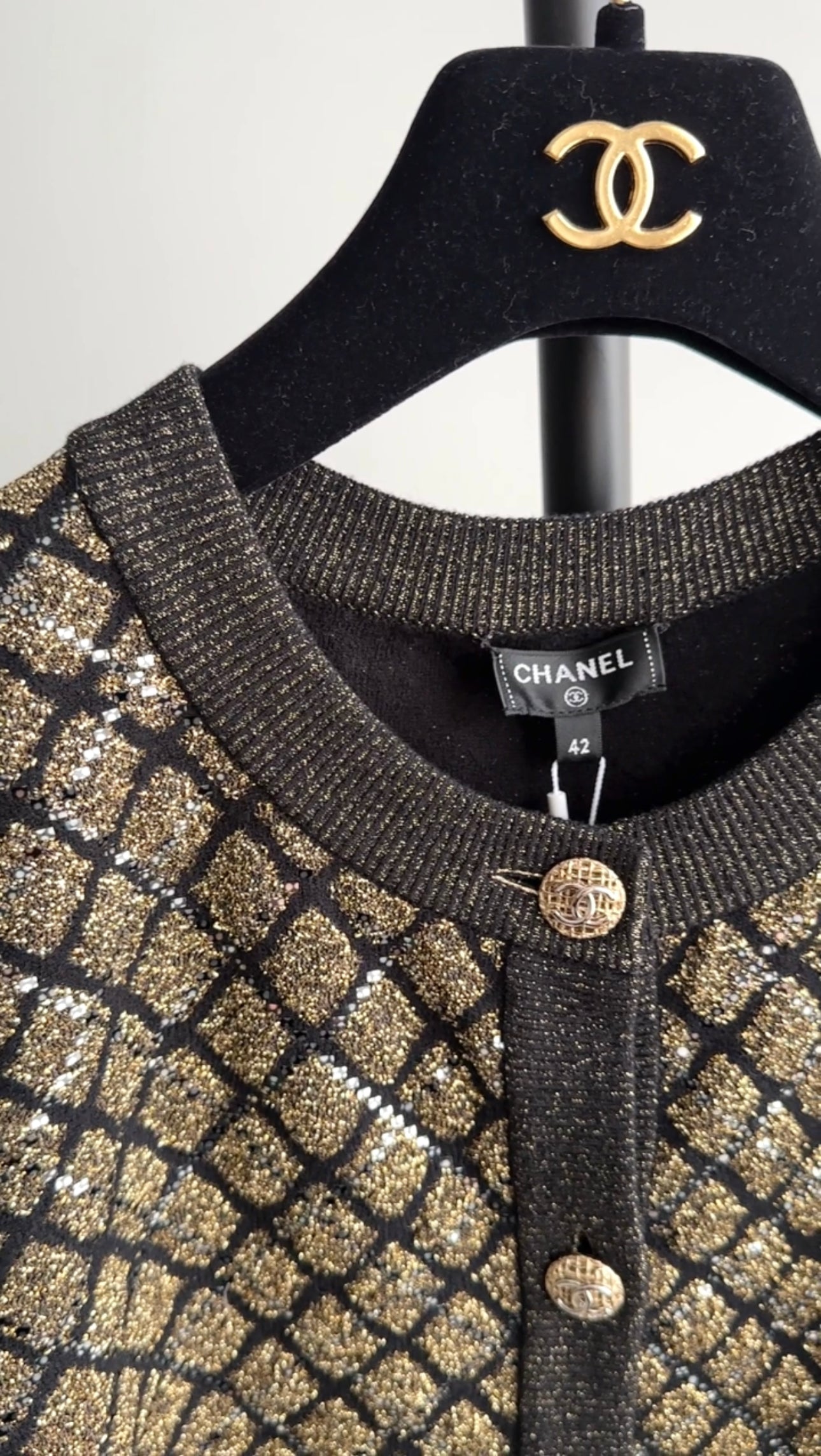 Chanel 20A Black & Gold Shimmer Knit Cardigan Sweater for Women - Soft Luxury Cashmere Blend - Perfect for Evening Parties & Date Nights (Size S/M)