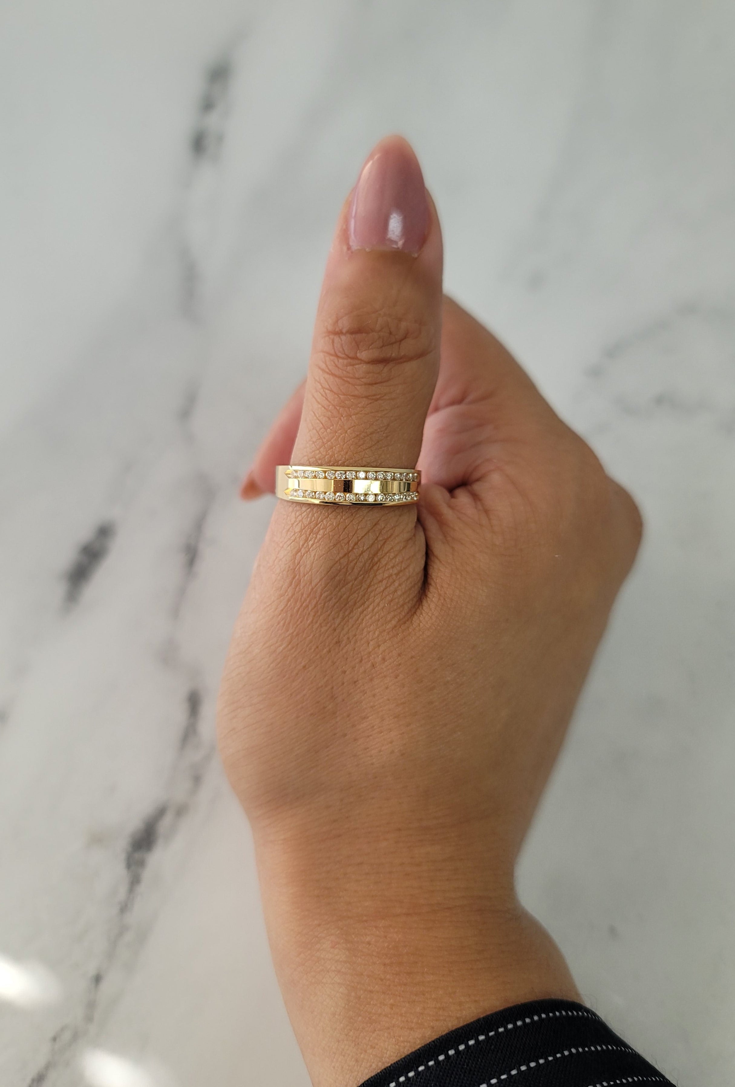 1/3 CT Double Row Round Diamond Wedding Band for Women - Elegant 14K White Gold Bridal Ring for Engagement, Anniversary & Special Occasions