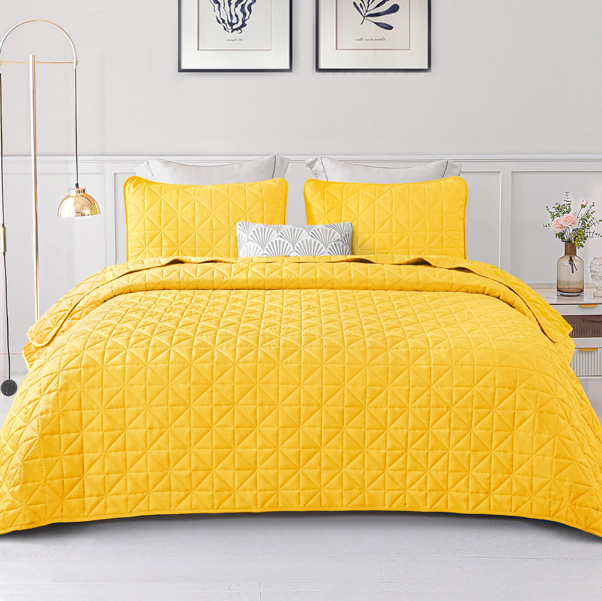 Exclusive Stitched Grid Pattern King Size Quilt Set - Lightweight Yellow Bedspread & 2 Pillow Shams, All Seasons Bedding Cover | Perfect for Master Bedroom, Guest Room & Cozy Home Decor