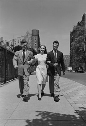Friends Walking Arm in Arm Street Art Poster Print - 18x24 Inches - Wall Decor for Living Room, Bedroom, Dorm & Office