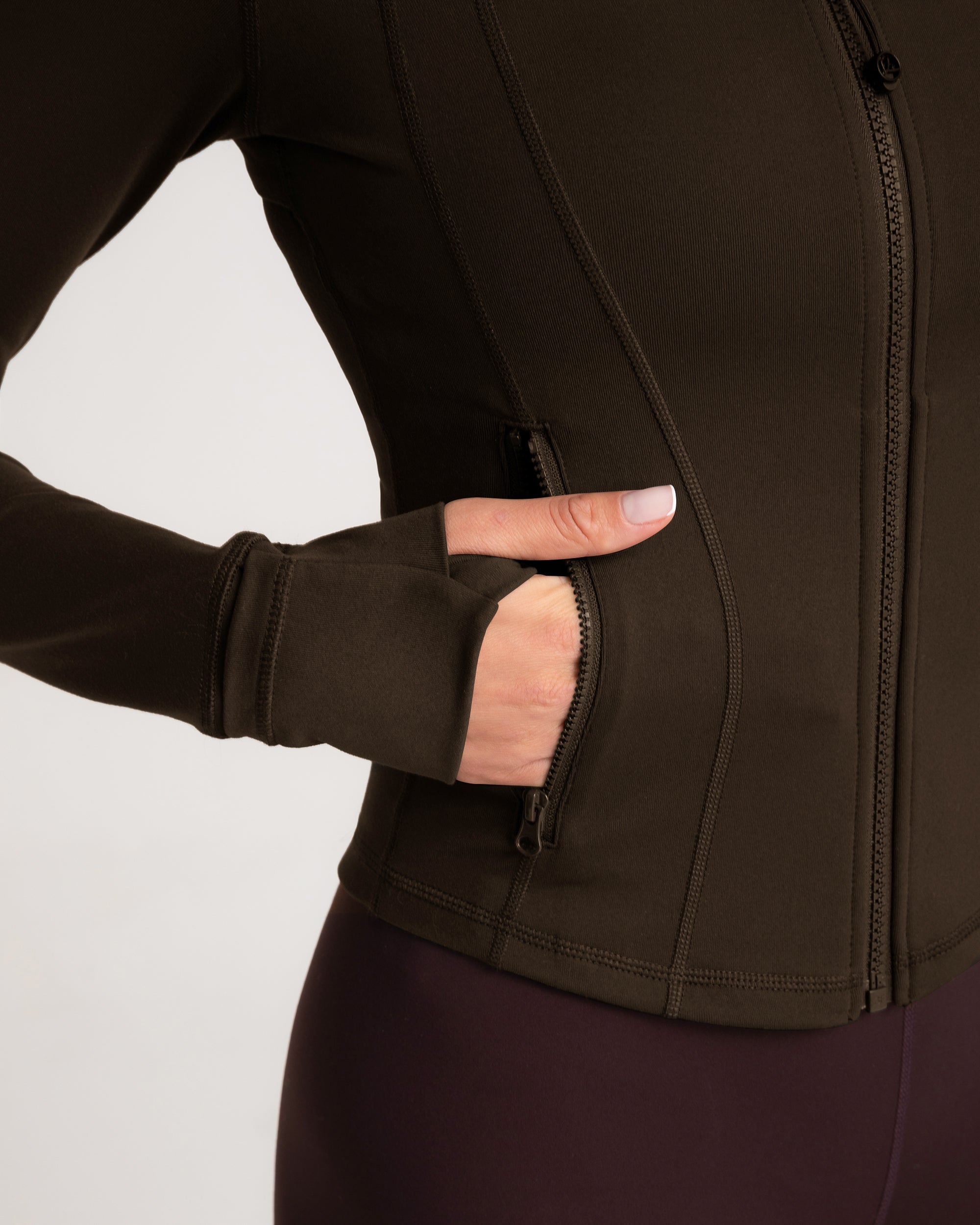 Lightweight Cropped Running Jackets for Women - Breathable & Stretchable Workout Tops - Perfect for Jogging, Gym & Outdoor Activities