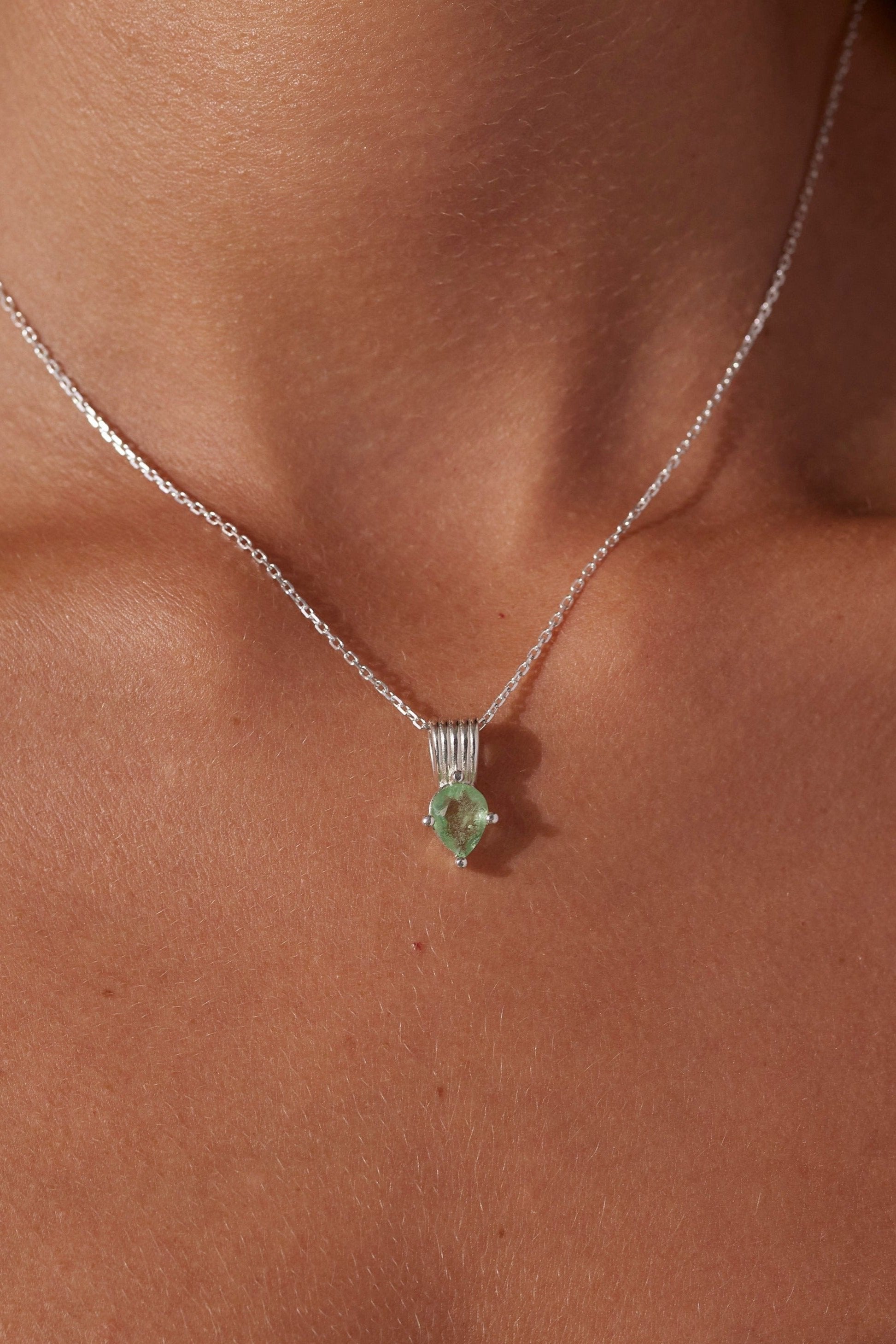 Amie Fluorite Silver Necklace for Women - Elegant Healing Crystal Jewelry for Meditation, Energy Balancing & Spiritual Gifts
