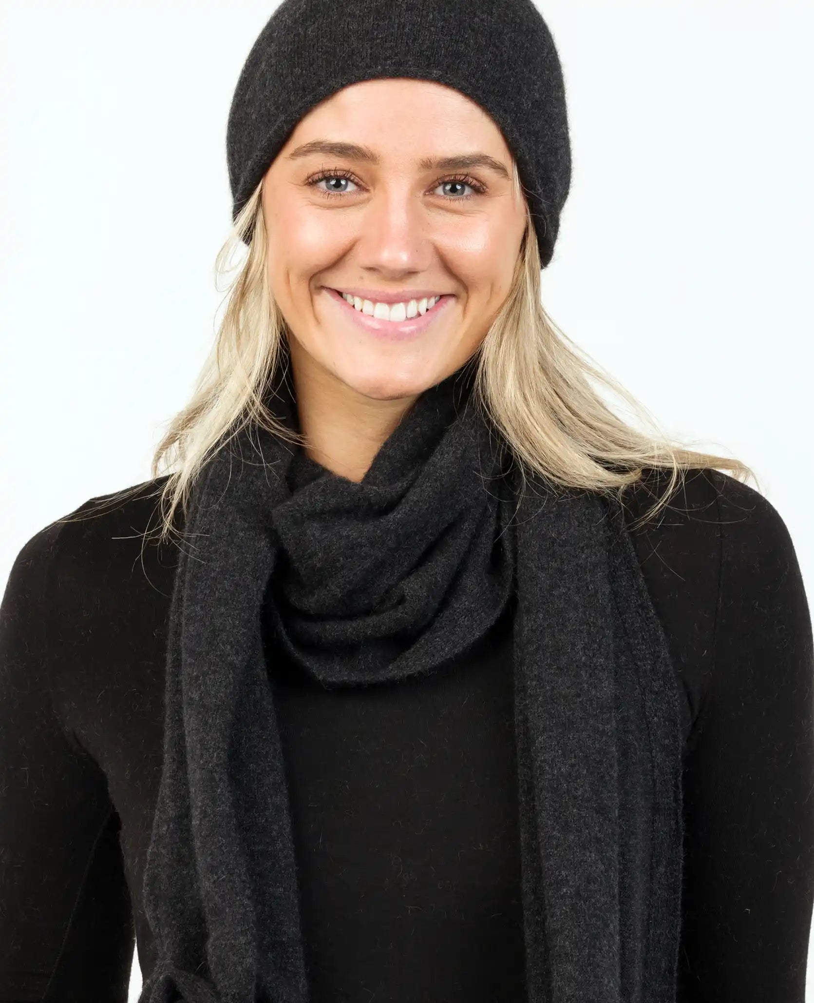 Premium Activated Charcoal Travel Scarf NX824 - Odor Eliminating & Moisture Wicking - Perfect for Camping, Hiking & Airplane Travel