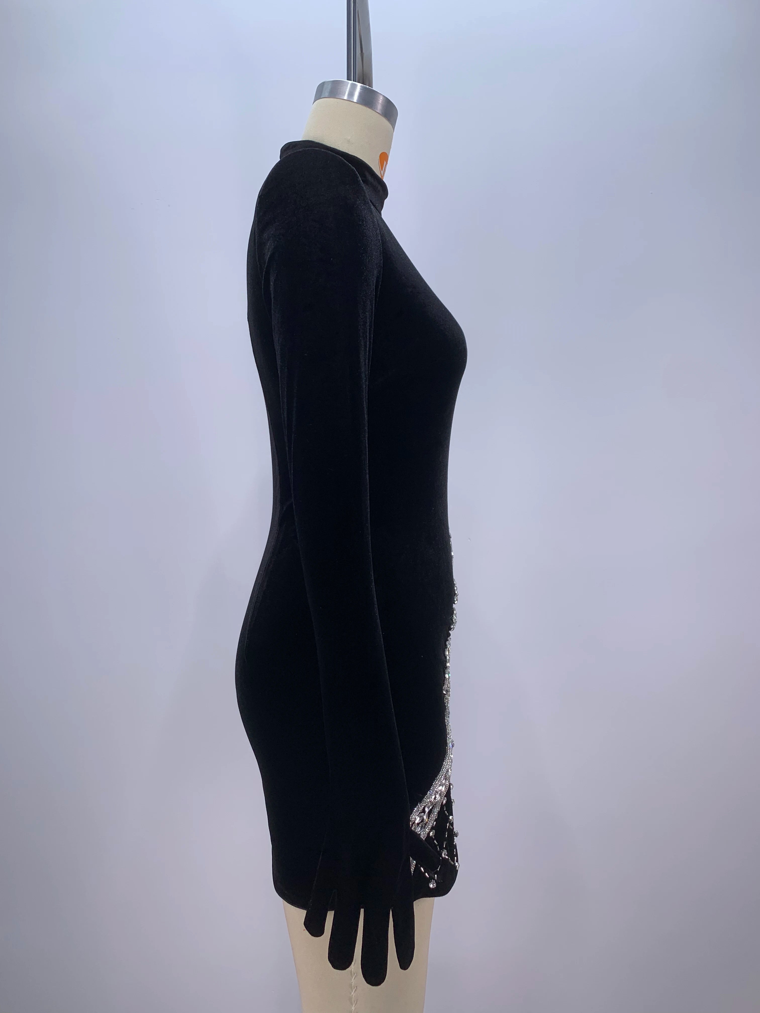 2024 Women's Velvet Long Sleeve Bodycon Mini Dress with Sparkly Crystal Details - Elegant Nightclub, Cocktail Party & Evening Wear - Sexy Gloves Included for Formal Events & Special Occasions