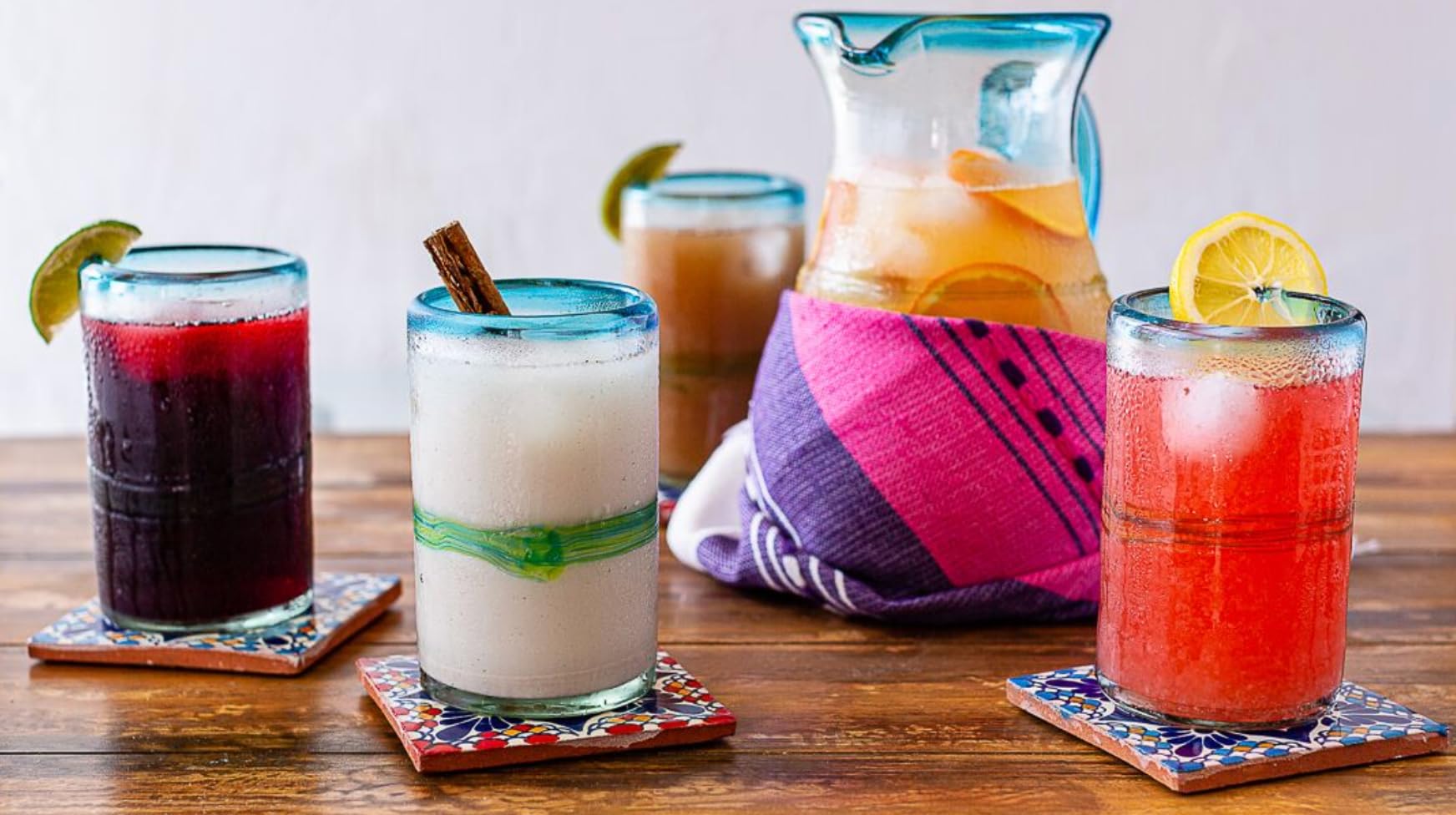 Hand Blown Mexican Drinking Glasses Set of 6 - 16oz Large Thick Glassware with Aqua Rim - Traditional Artisan Design - Perfect for Margaritas, Cocktails, and Party Drinks - Durable Handmade Glass Cups for Home Bar, Restaurants, and Outdoor Entertaining