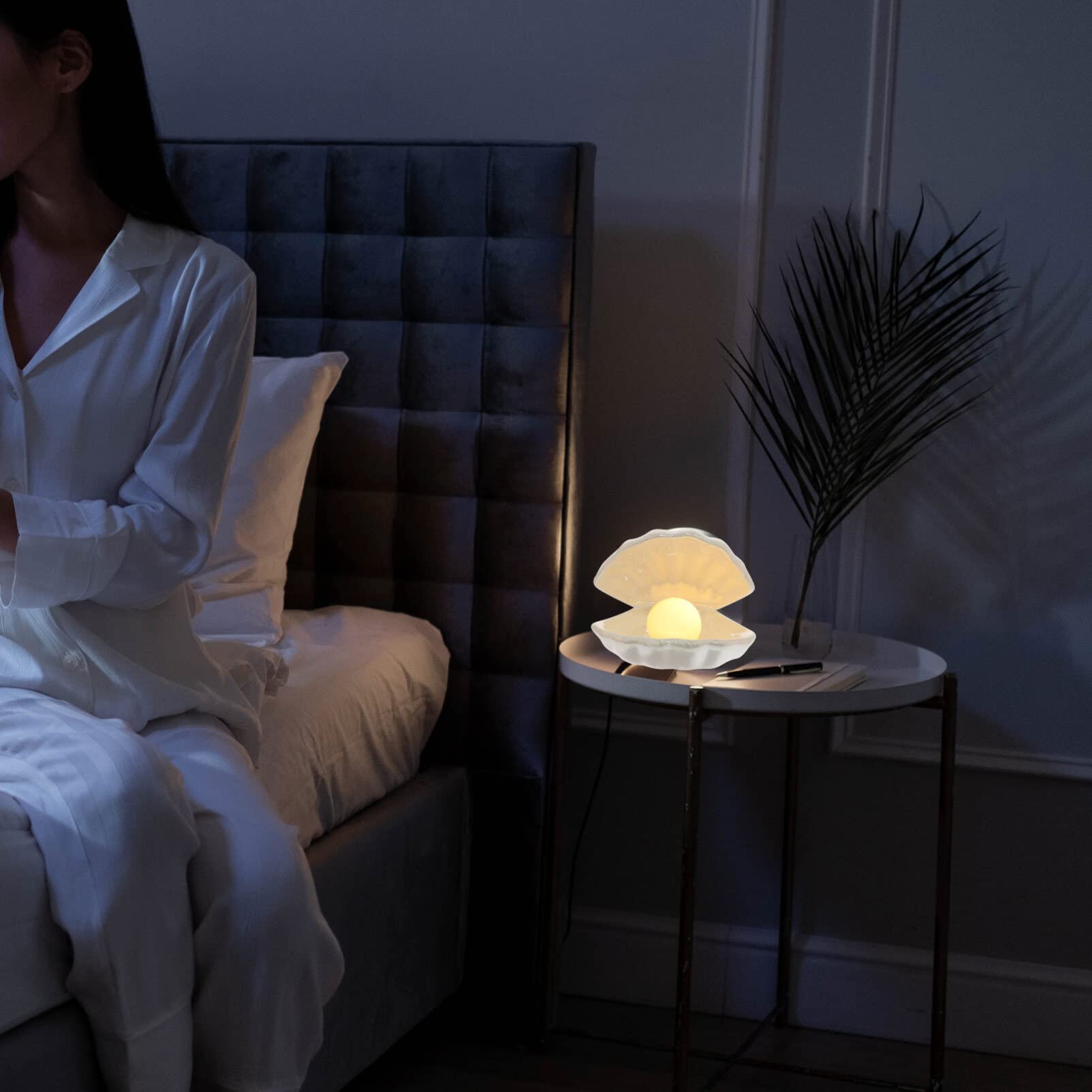 Pearl Shell Night Light - USB Rechargeable Bedside Lamp for Bedroom, Desktop Decor, Nursery, Home Decor | Soft Glow for Relaxation & Sleep Aid