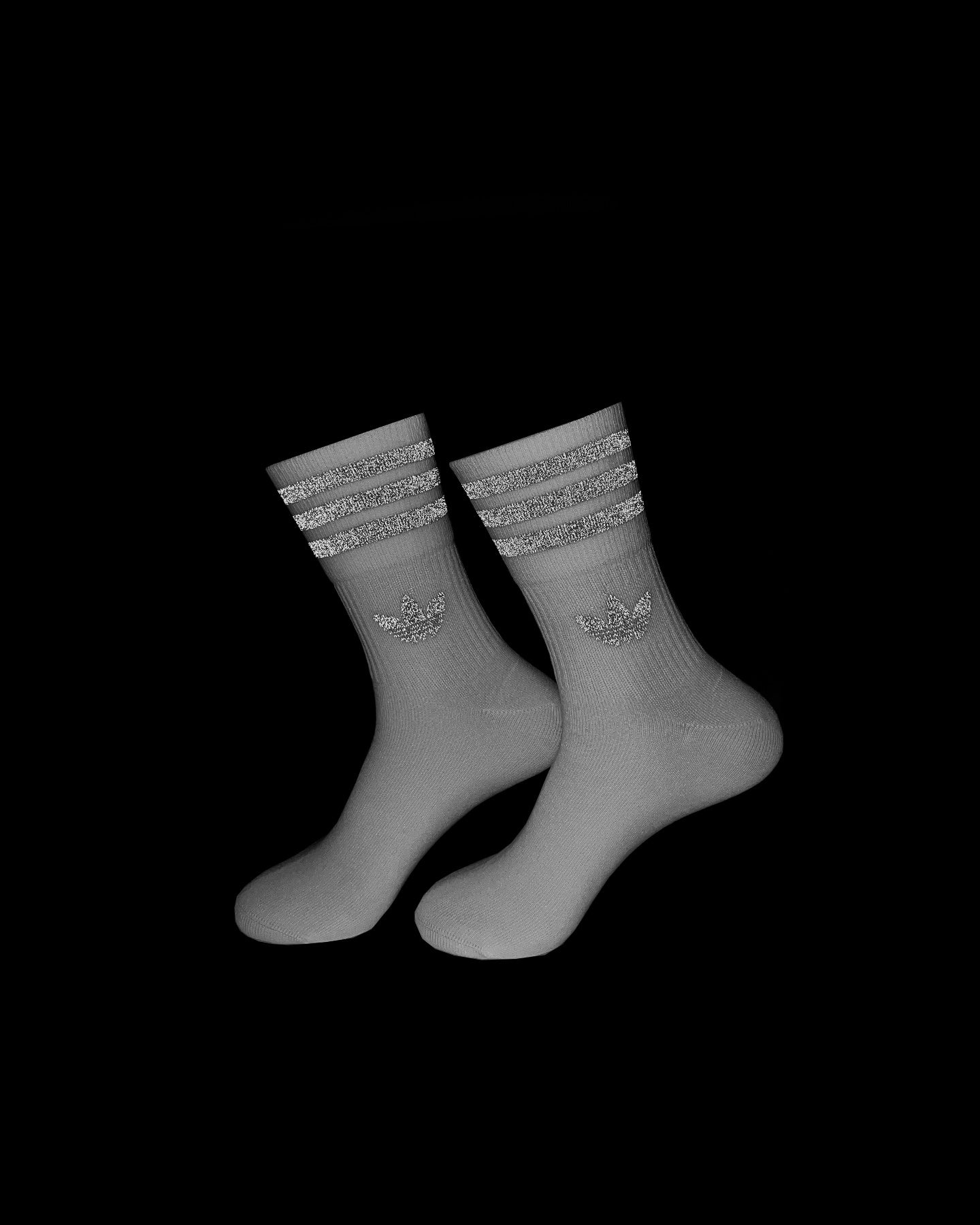 Adidas Crew Socks 2-Pack Black/Reflective - Comfortable Athletic Socks for Men & Women - Perfect for Running, Gym & Everyday Wear
