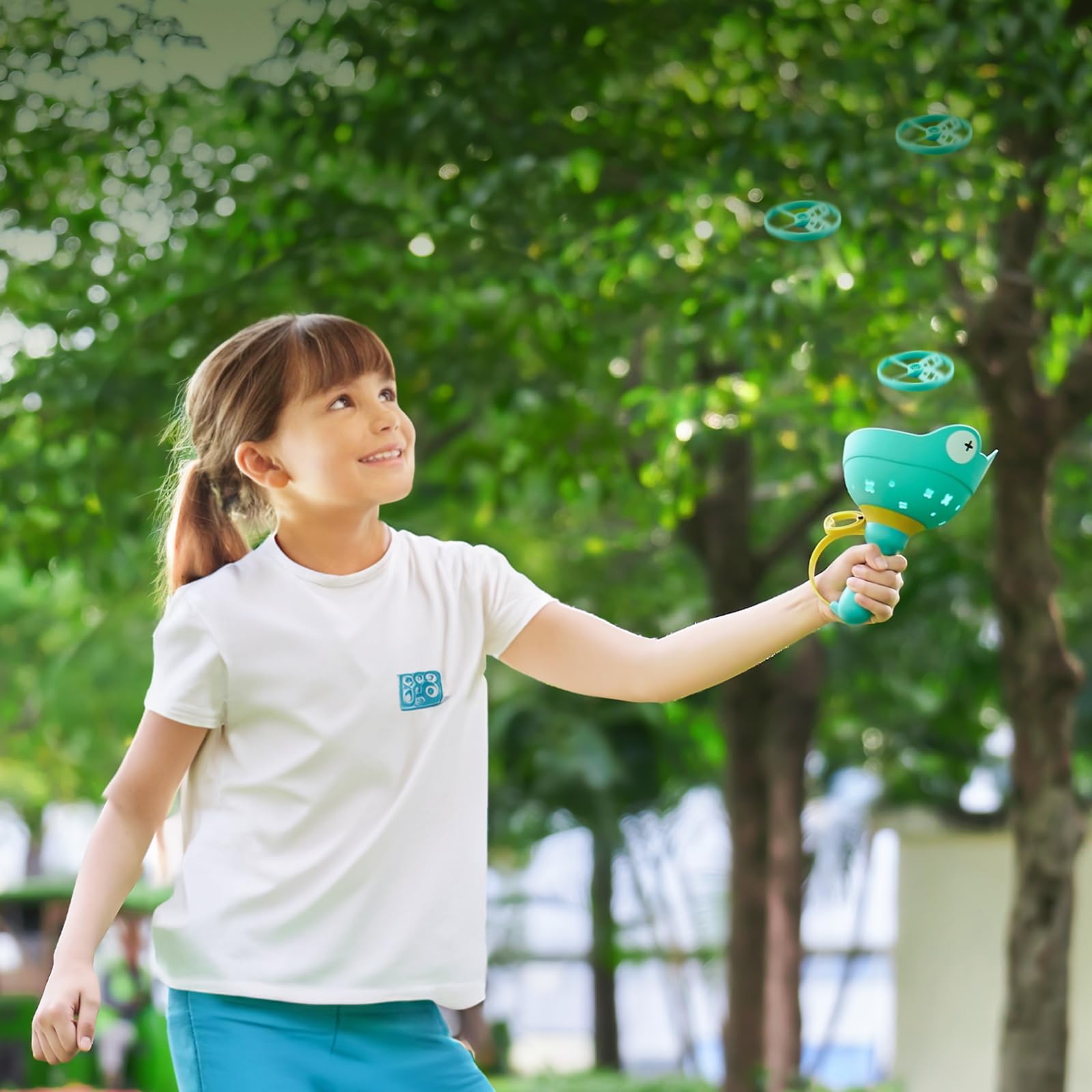 **Best Outdoor Flying Disc Launcher Toy for Kids Ages 4-8 – Fun & Safe Outdoor Play Toy for Boys & Girls – Perfect Birthday & Easter Gift for Children – Great for Backyard, Park & Beach Games**