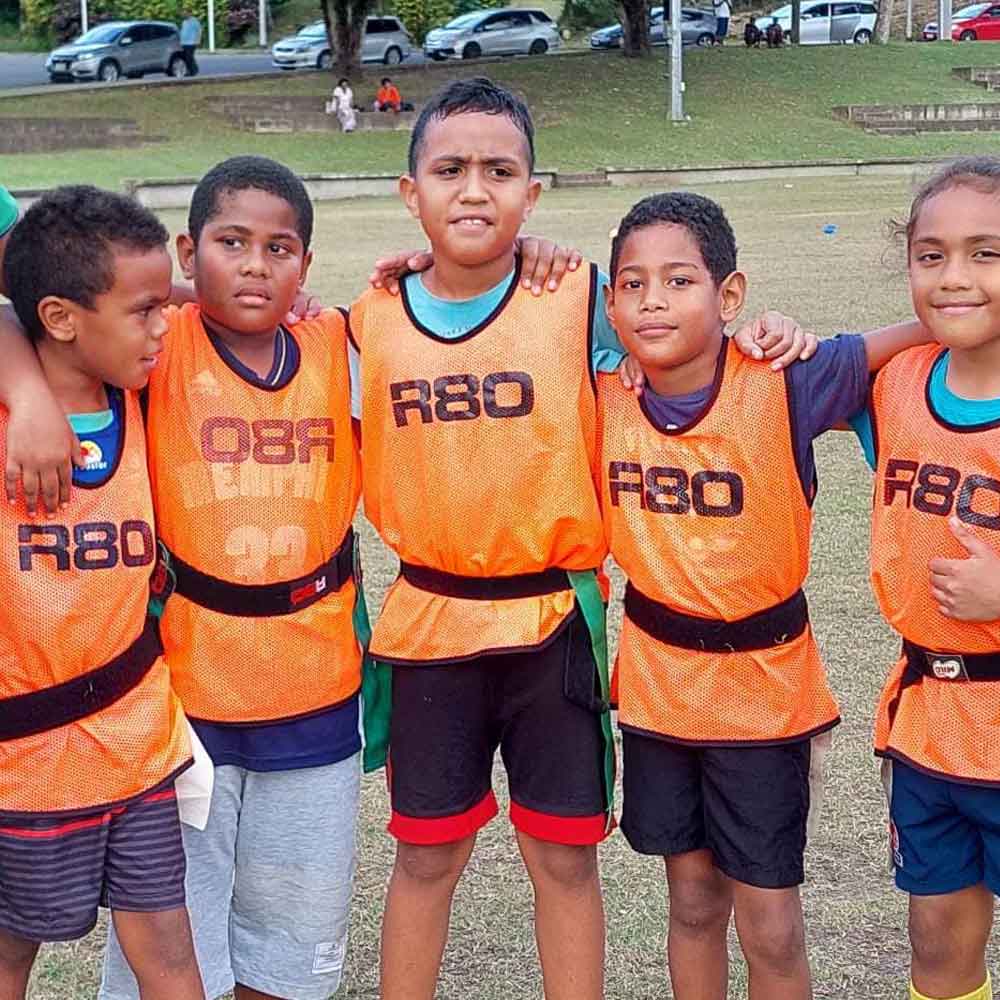 R80 Junior Rippa Game On Team Sets - Youth Flag Football Starter Kit for Kids Sports & Outdoor Play - Perfect for Backyard Games, School PE Class, and Team Practice
