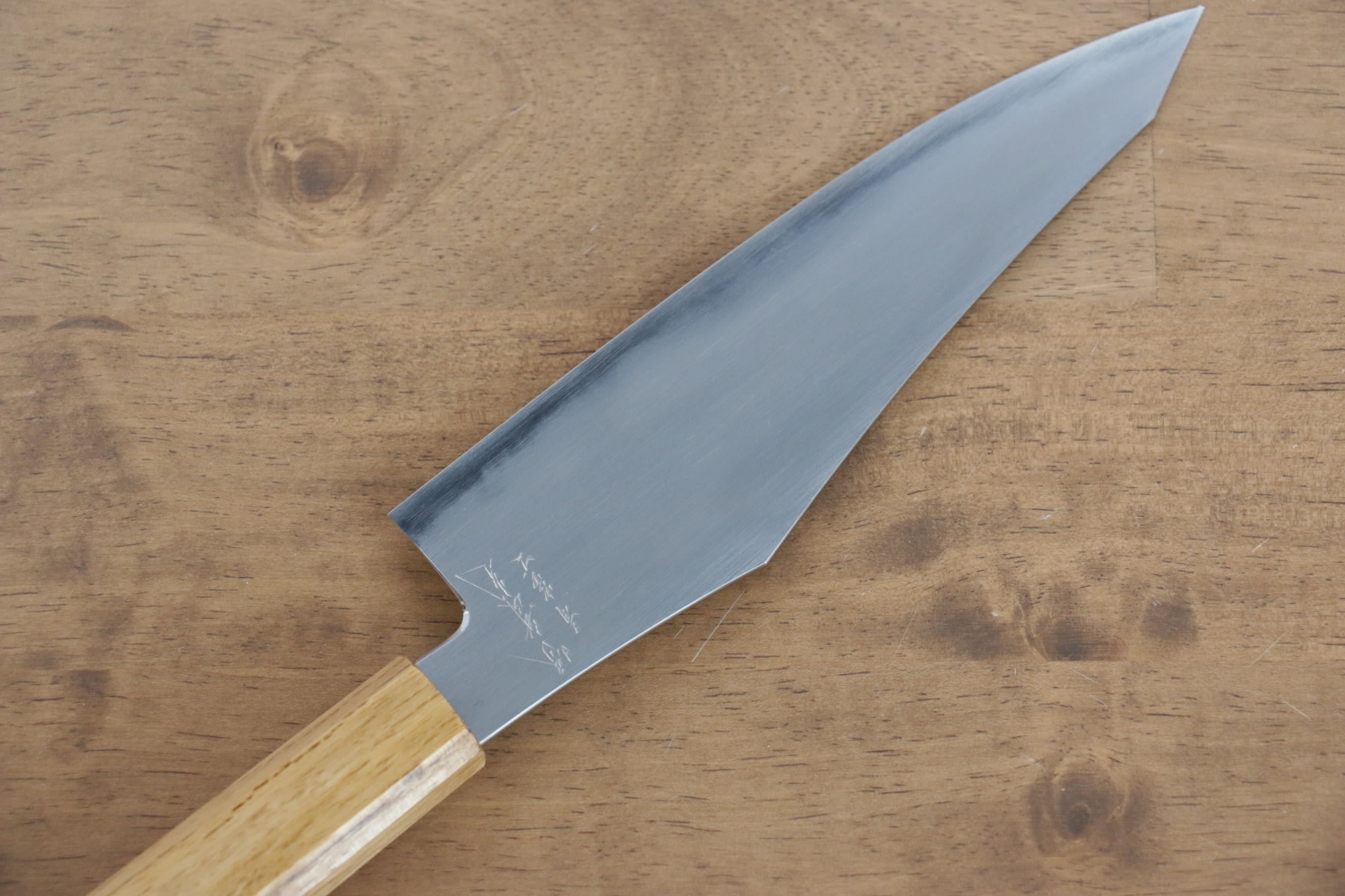 Jikko Fujisan Blue Steel No.2 Santoku Knife 180mm with Oak Handle - Professional Japanese Kitchen Knife for Slicing, Dicing & Chopping Vegetables, Meat & Fish