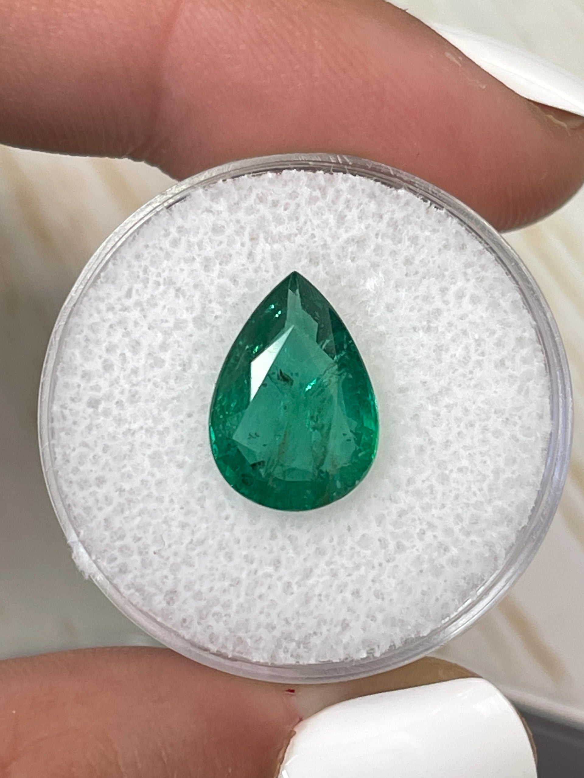 3.44 Carat Natural Zambian Emerald Pear Cut Loose Gemstone - 13x9mm Freckled Green Emerald for Jewelry Making, Engagement Rings & Collector's Gems