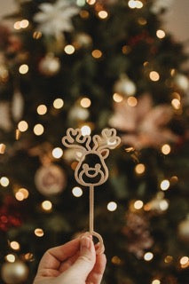 Eco-Friendly Reindeer Bubble Wand for Kids - Fun Outdoor & Birthday Party Activity - Christmas Holiday Gift Idea