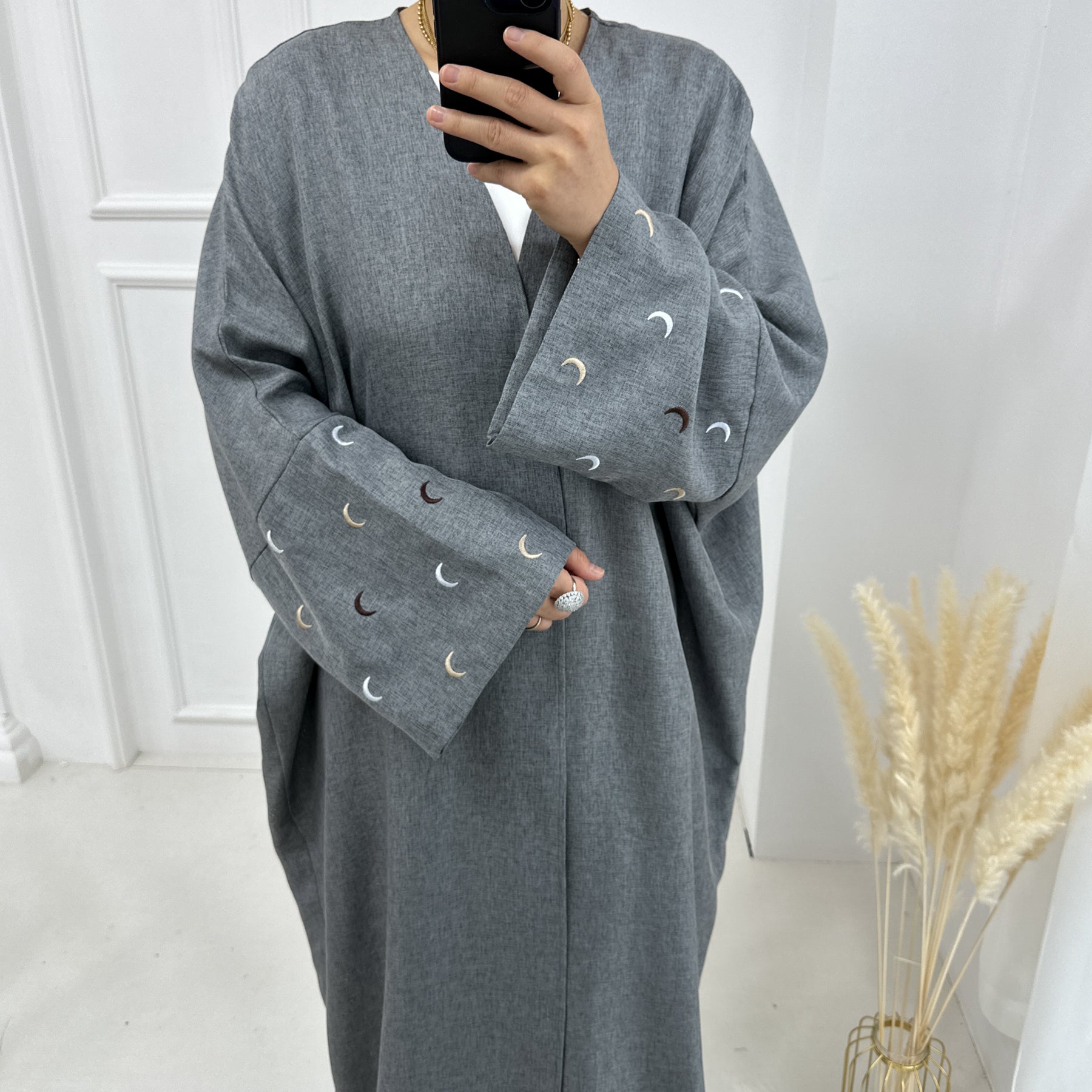 Lightweight Iris Open Abaya Duster - Elegant Gray Islamic Dress for Women | Perfect for Prayer, Modest Fashion & Everyday Wear