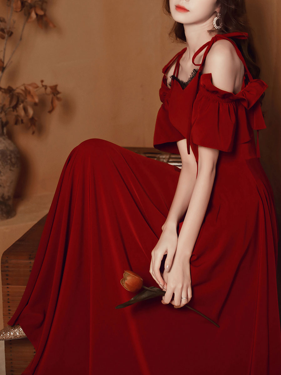 Elegant Burgundy Satin Long Prom Dress for Women - Formal Evening Gown with Slit - Perfect for Homecoming, Ball, Wedding & Special Occasions