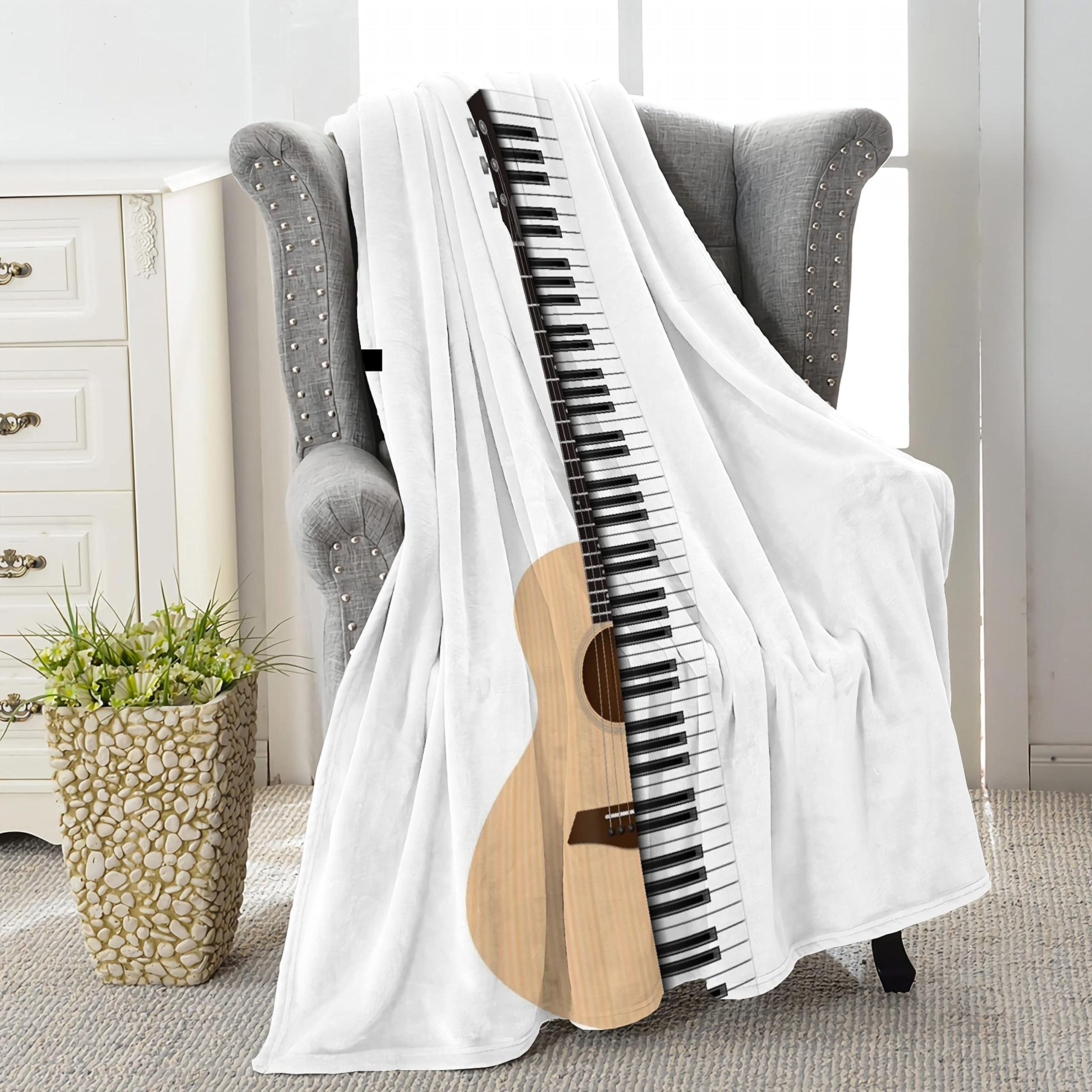 Super Soft Flannel Blanket - Lightweight & Luxurious Warm Throw for Queen/Twin Beds, Sofa, Office & Camping - Jikokuten Cozy Plush Blanket (120x90in) - Perfect for Relaxing at Home, Travel & Outdoor Adventures