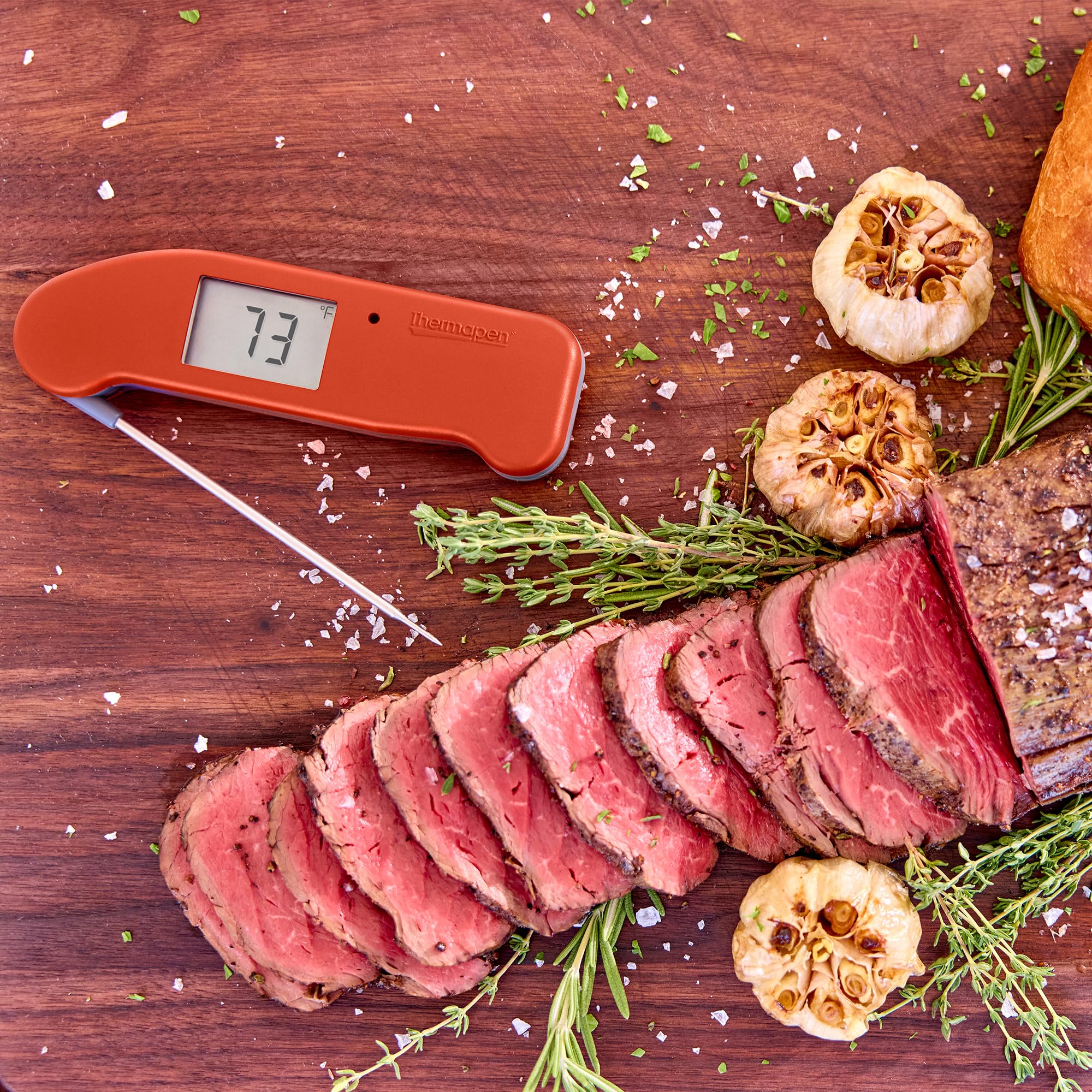 ThermoWorks Thermapen ONE - Professional Instant-Read Digital Meat Thermometer for Cooking, Grilling & Baking | Fast & Accurate Temperature Readings for BBQ, Kitchen & Outdoor Use