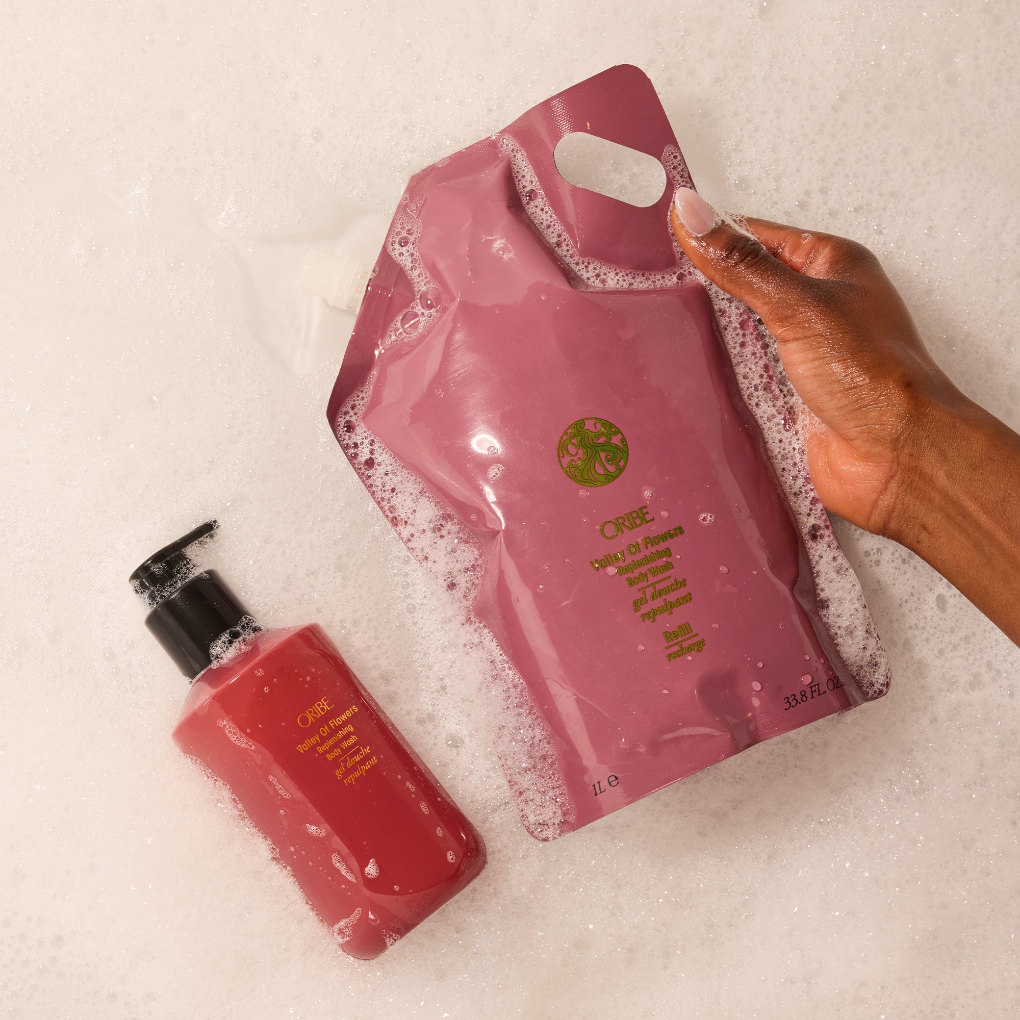 Valley of Flowers Hydrating Body Wash for Dry Skin - Moisturizing Shower Gel with Natural Botanicals for Smooth & Soft Skin - Perfect for Daily Use & Relaxing Bath Time