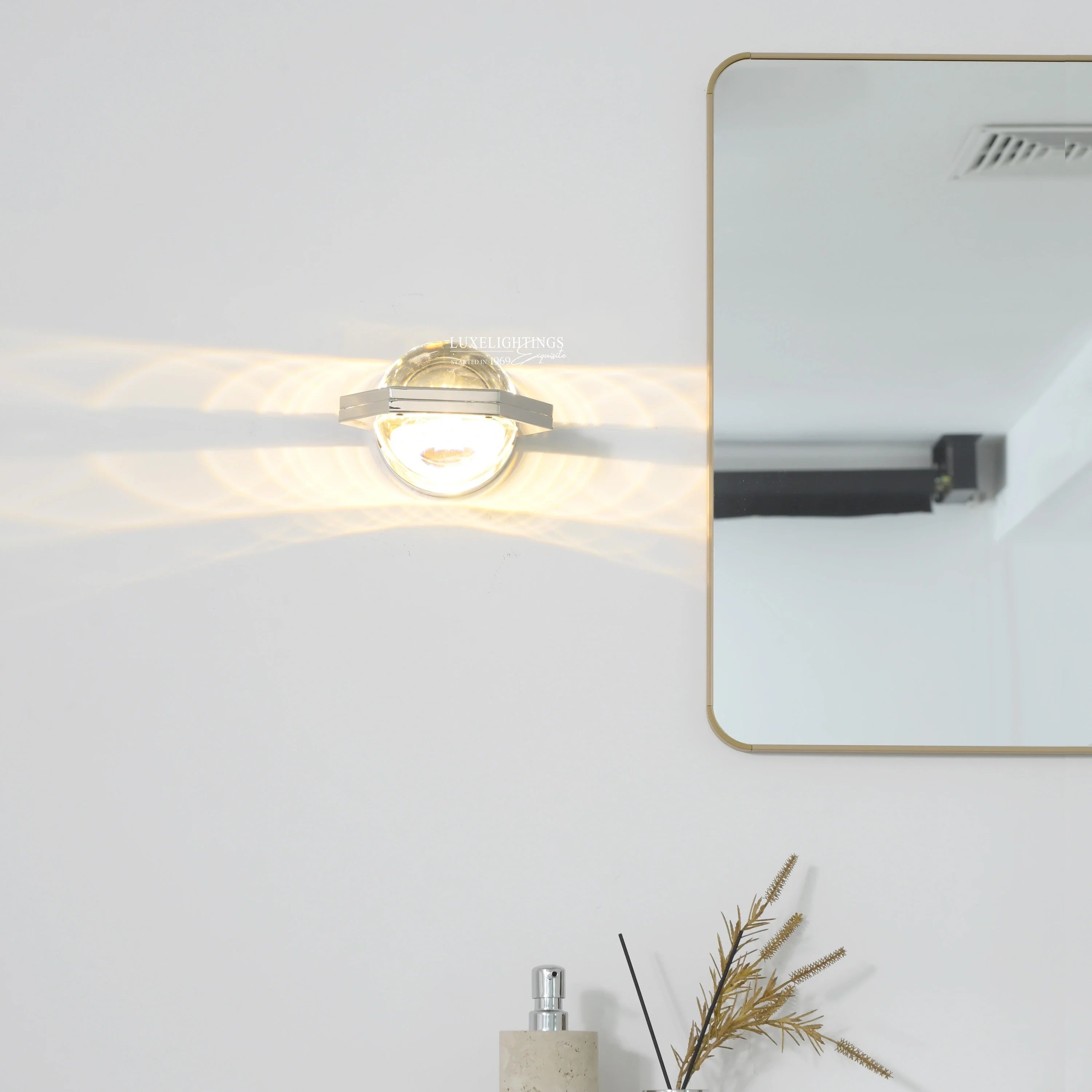 Besty Wall Sconce - Modern LED Wall Light Fixture with Adjustable Arms for Bedroom, Living Room, and Hallway Lighting | Energy Efficient & Easy Installation
